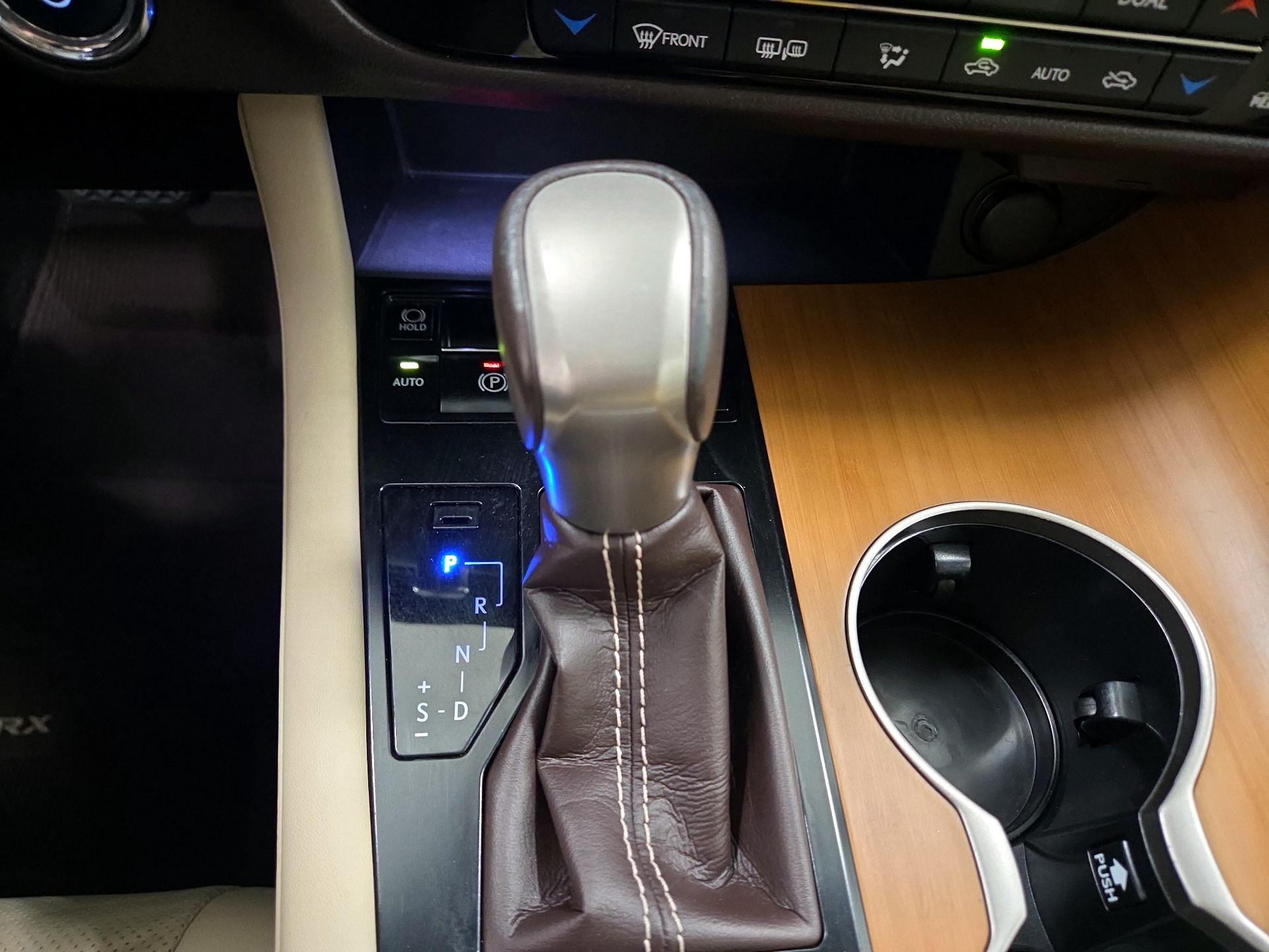 Thumbnail: 2018 Lexus RX - 18