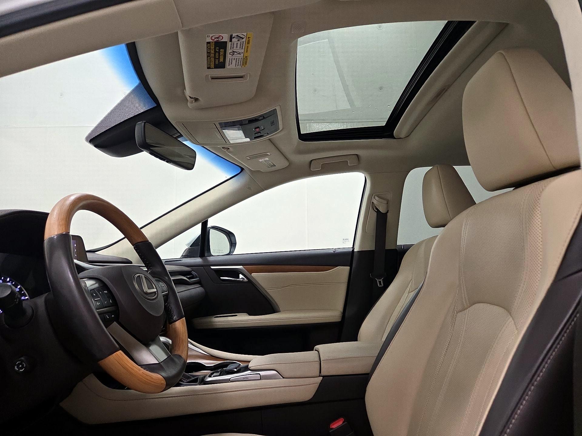 Thumbnail: 2018 Lexus RX - 20