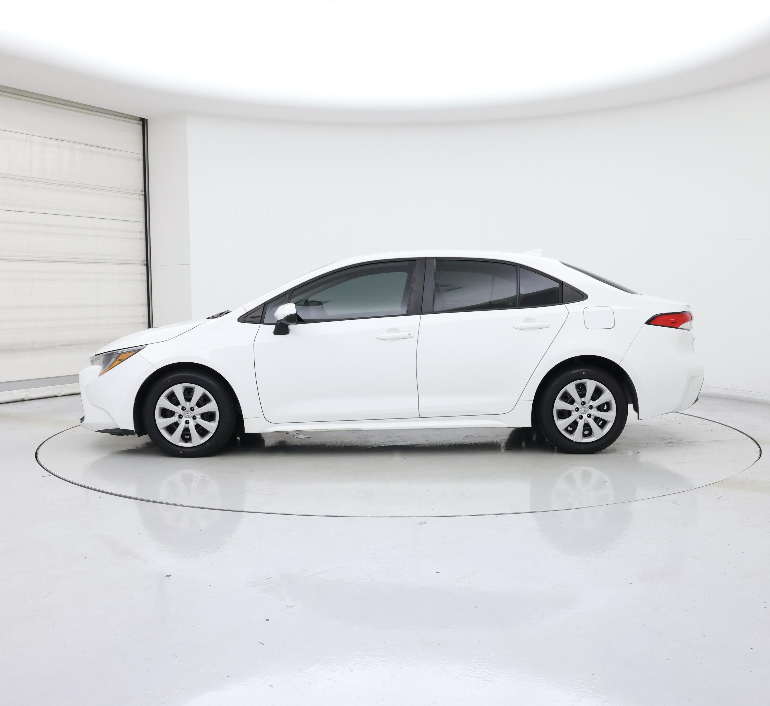 Thumbnail: 2023 Toyota Corolla - 3