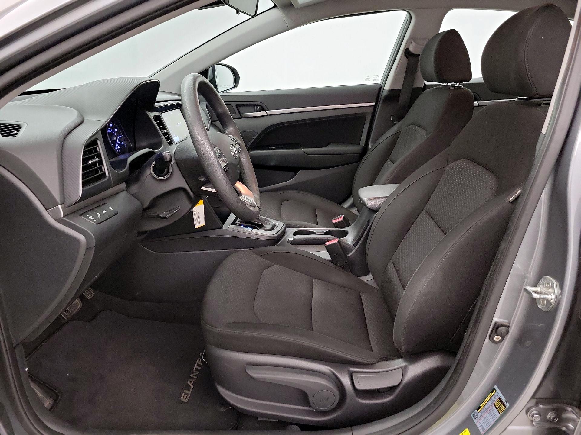 Thumbnail: 2019 Hyundai Elantra - 11