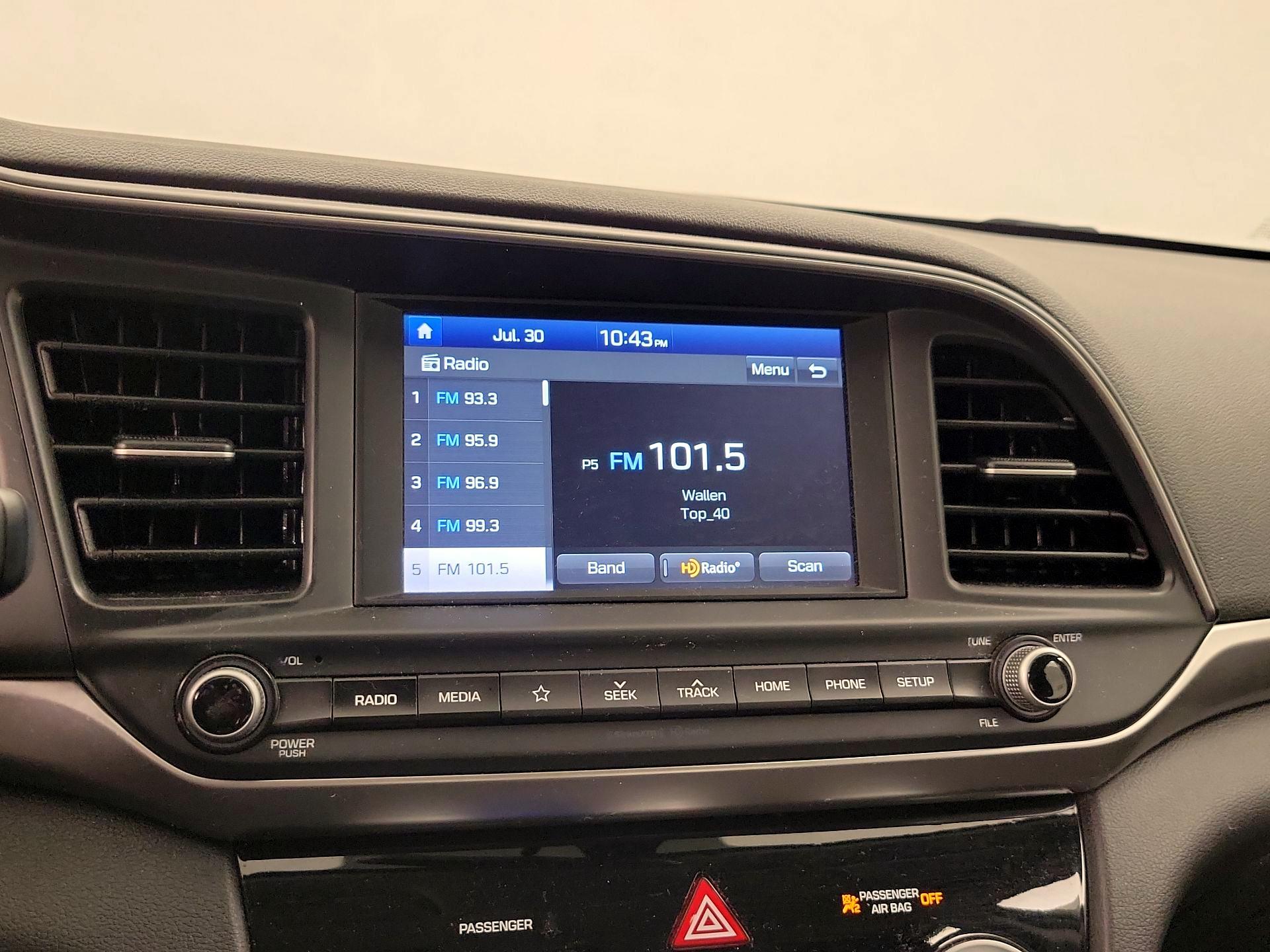 Thumbnail: 2019 Hyundai Elantra - 15