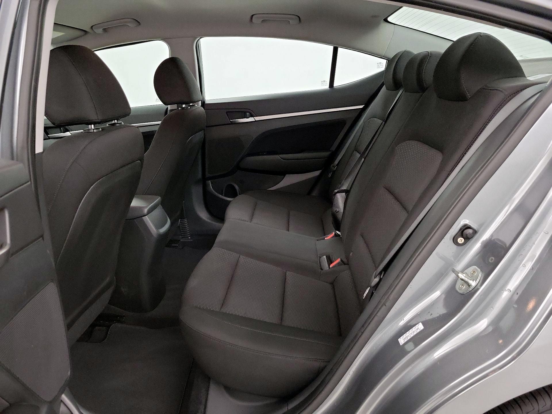 Thumbnail: 2019 Hyundai Elantra - 19