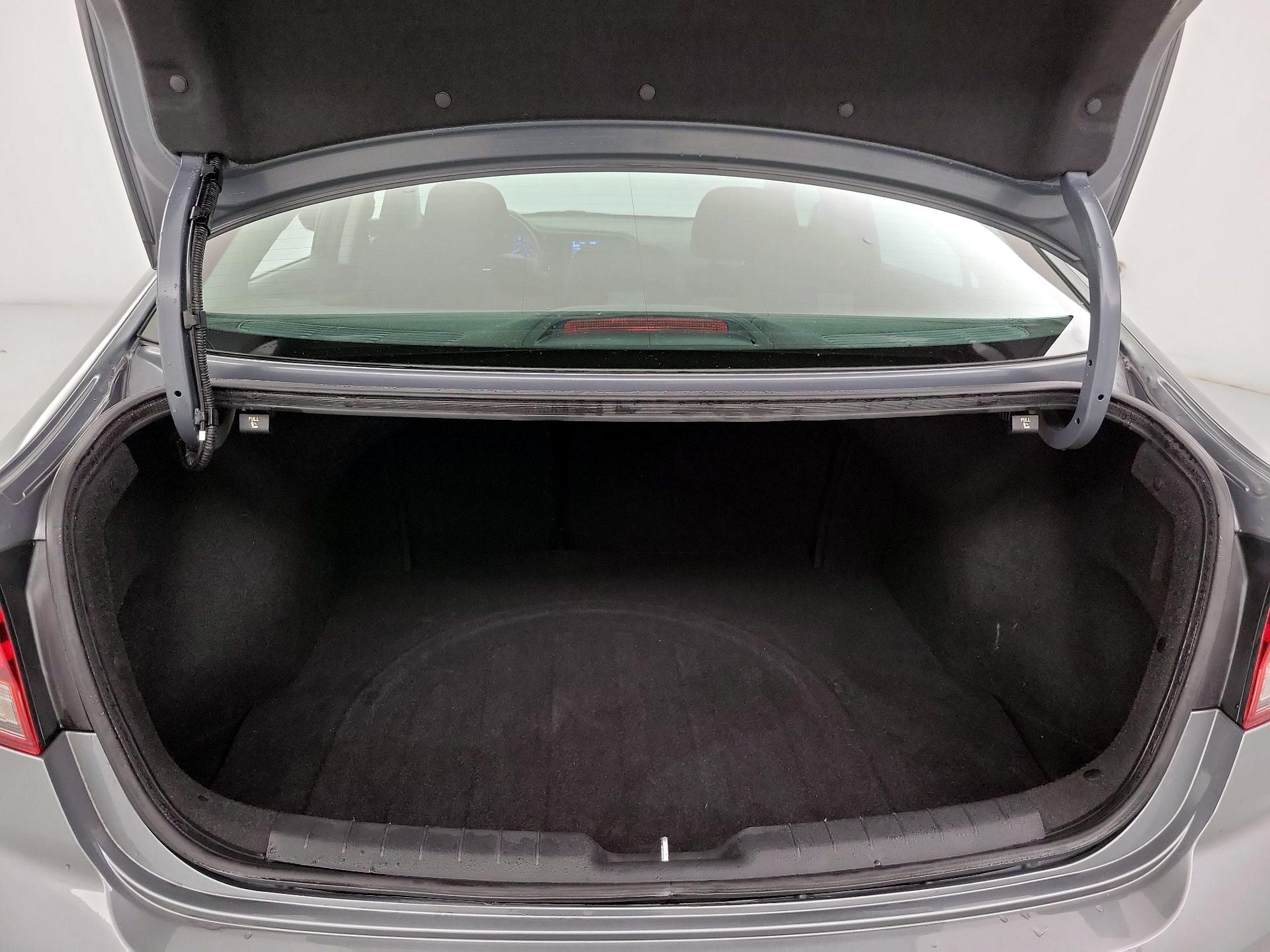 Thumbnail: 2019 Hyundai Elantra - 20