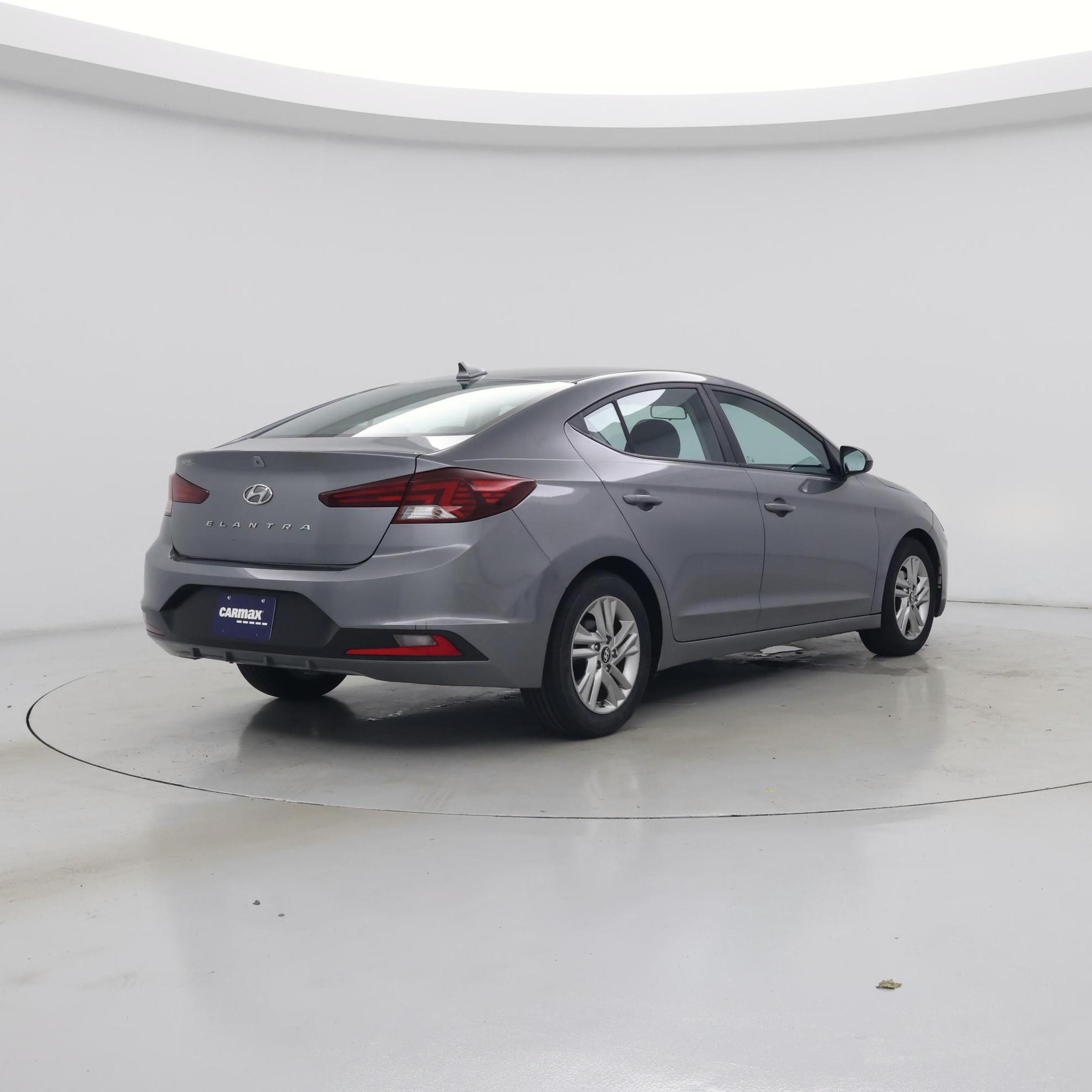 Thumbnail: 2019 Hyundai Elantra - 8
