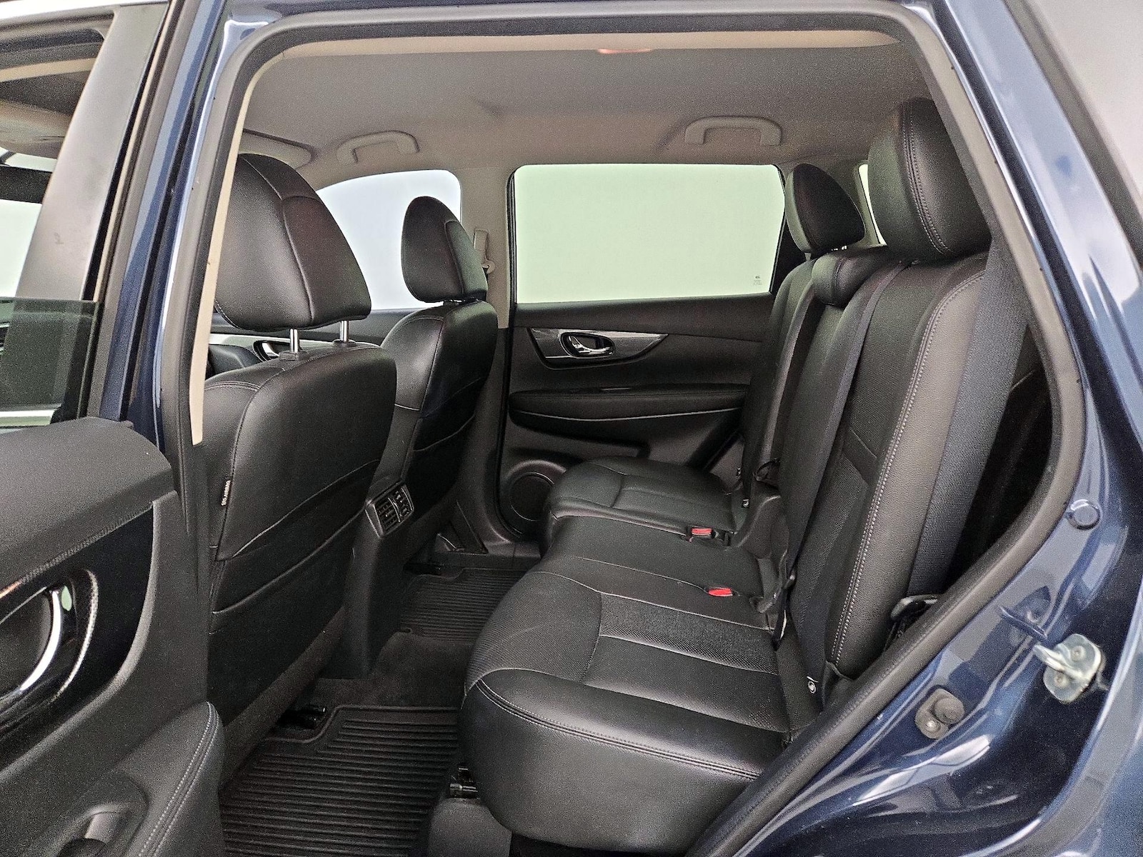 2016 Nissan Rogue SL - Photo 21