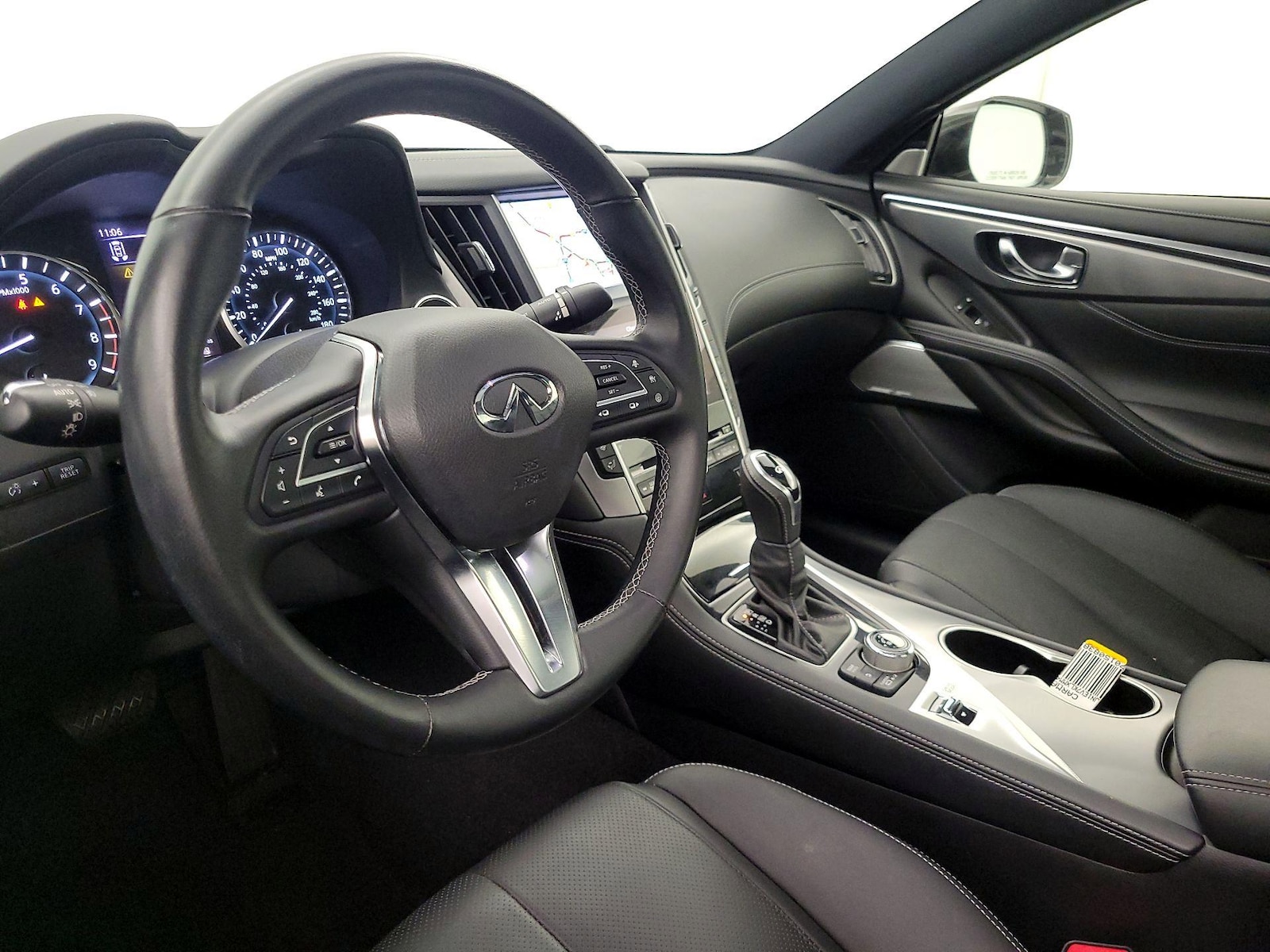 2021 INFINITI Q60 Coupe LUXE - Photo 10