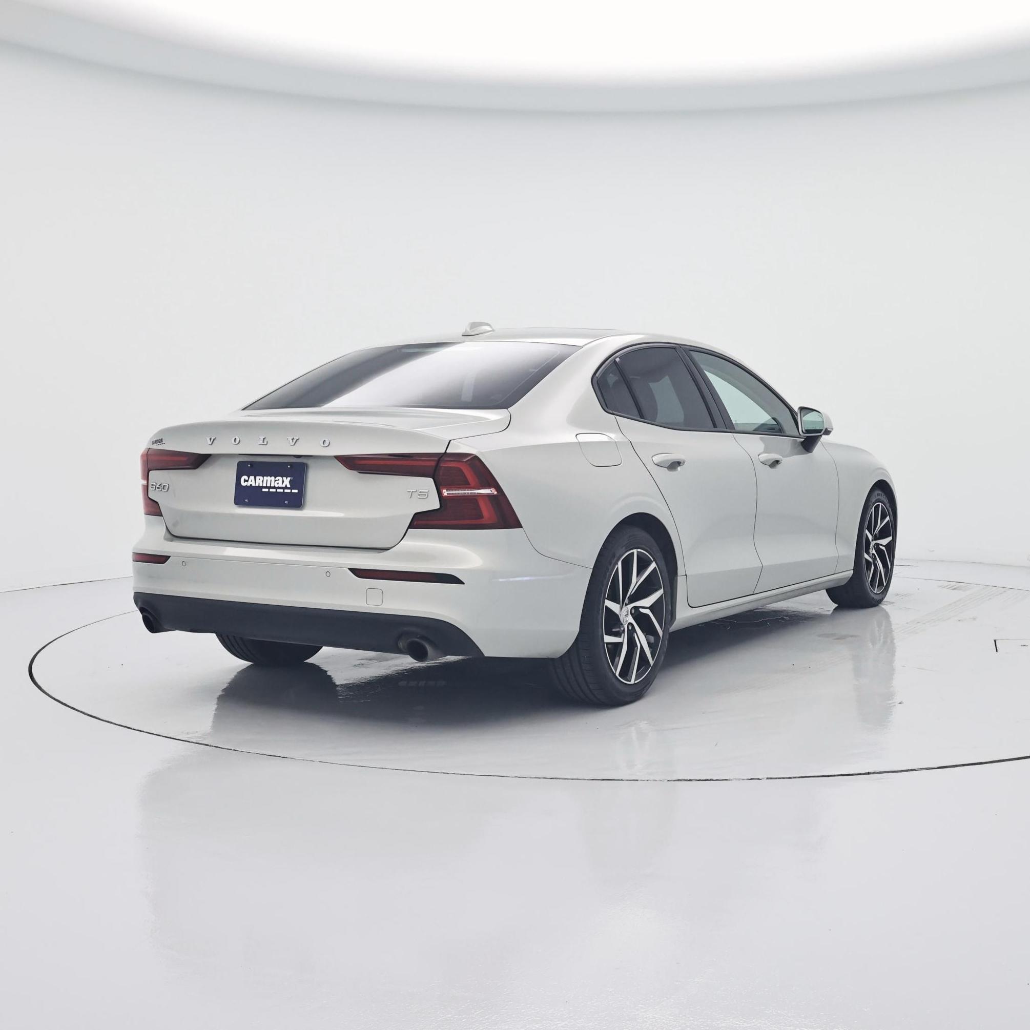 Thumbnail: 2020 Volvo S60 - 8