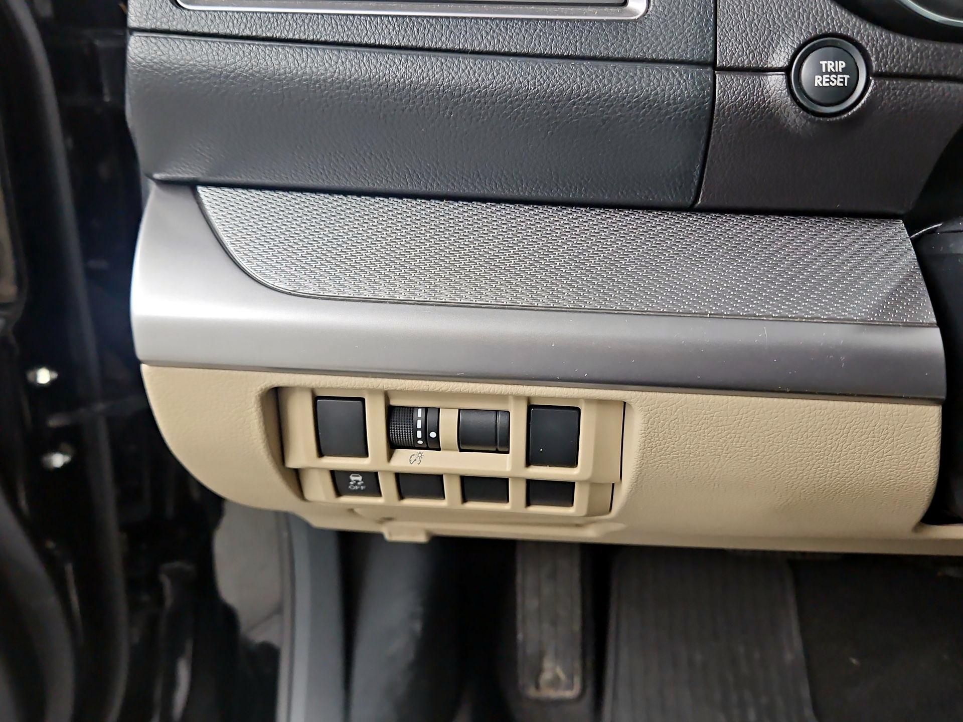 Thumbnail: 2016 Subaru Outback - 13