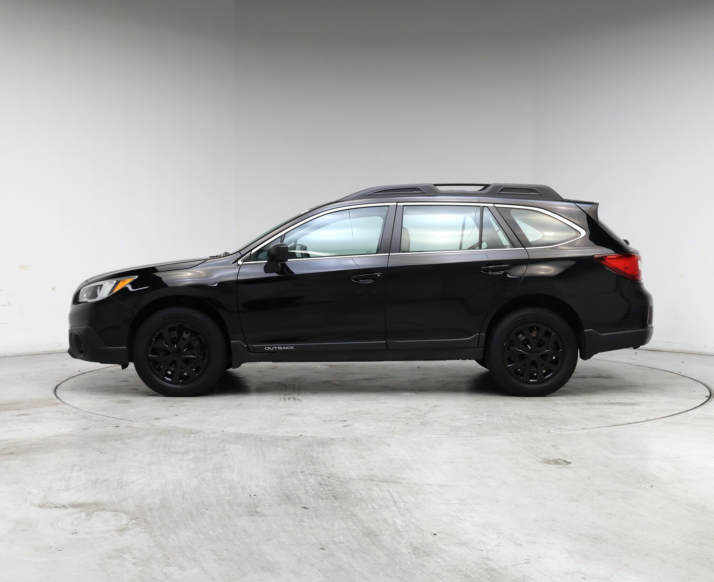 Thumbnail: 2016 Subaru Outback - 3