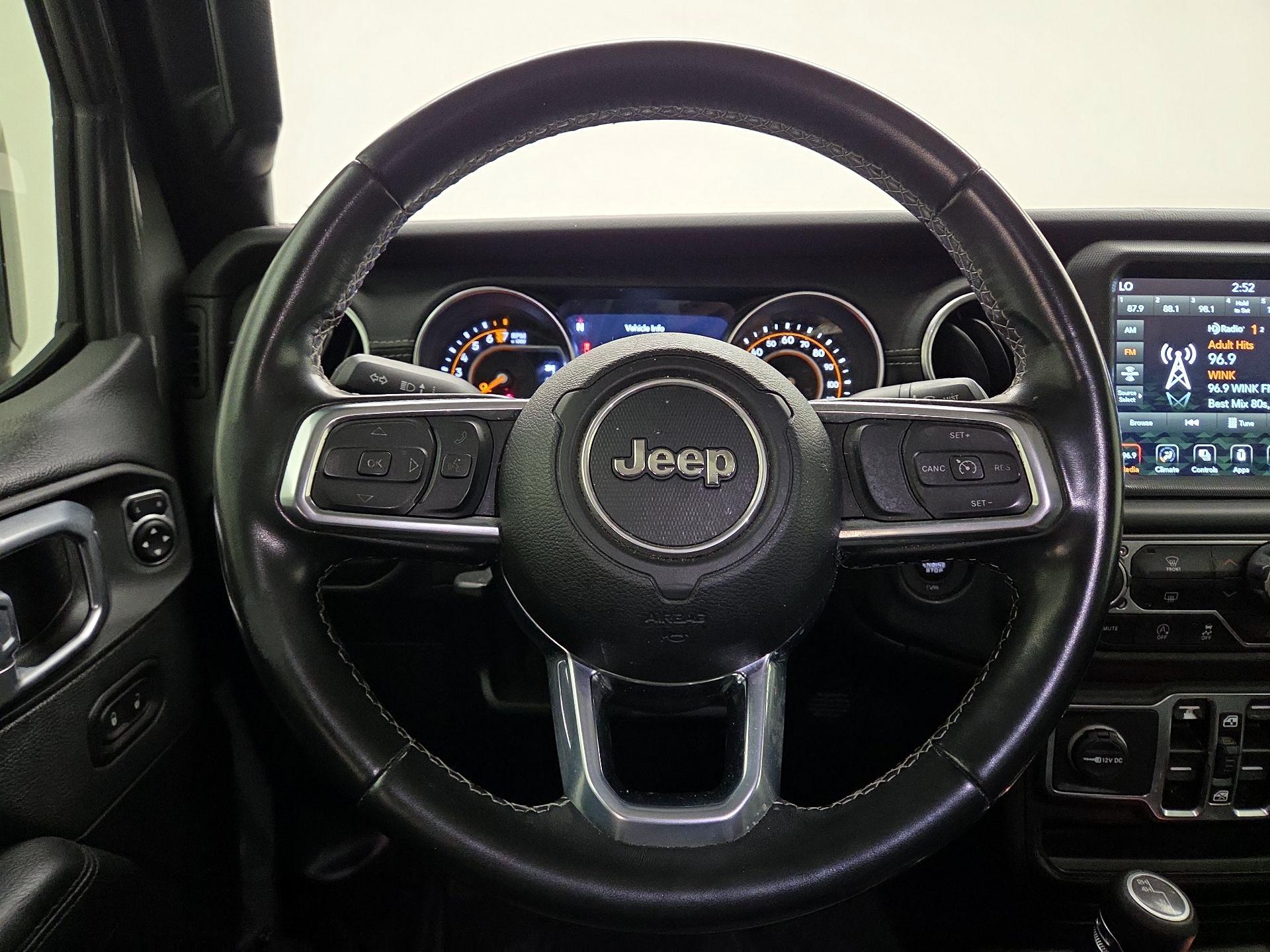 Thumbnail: 2021 Jeep Gladiator - 10