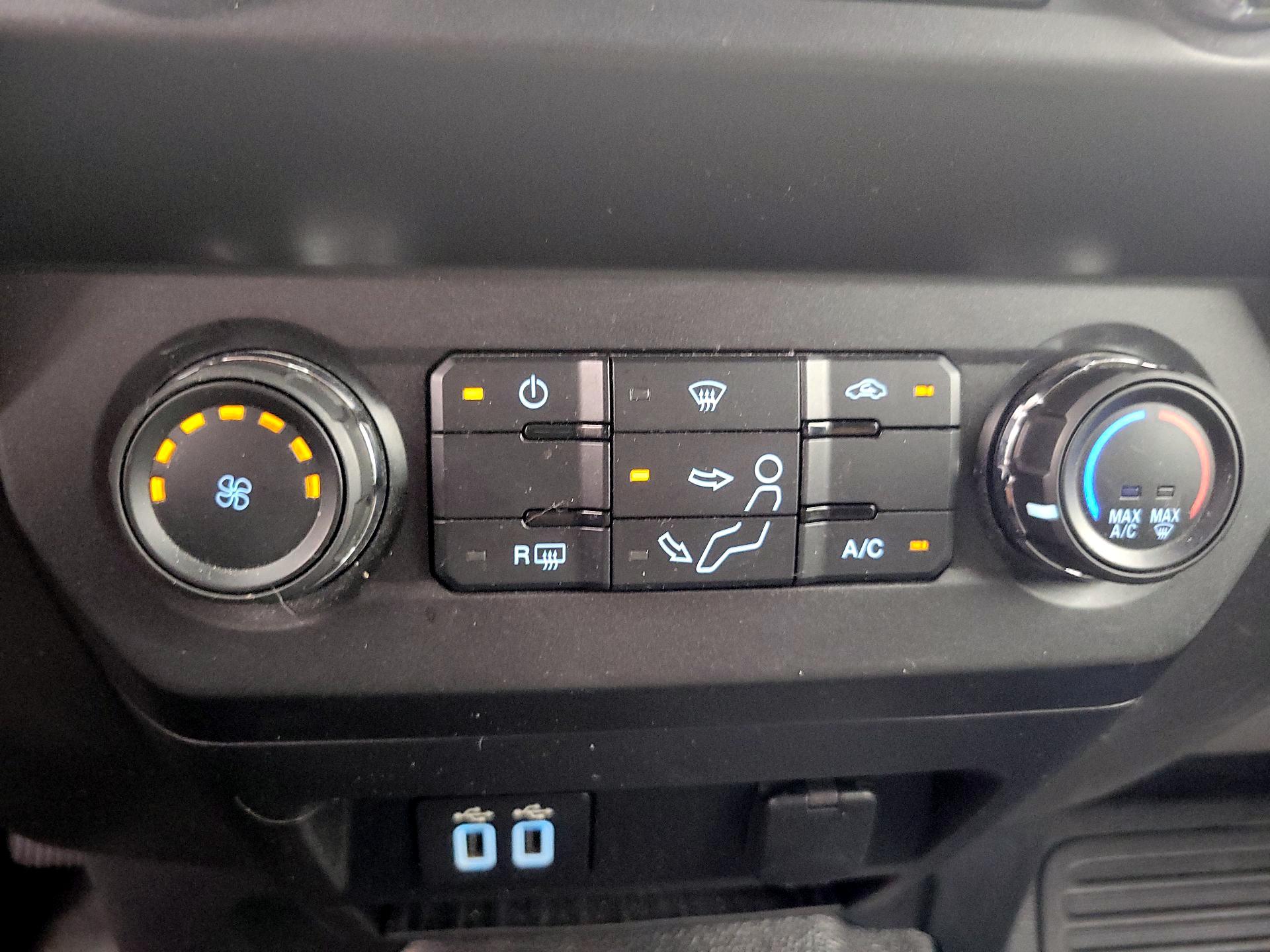 Thumbnail: 2019 Ford F-350 - 16