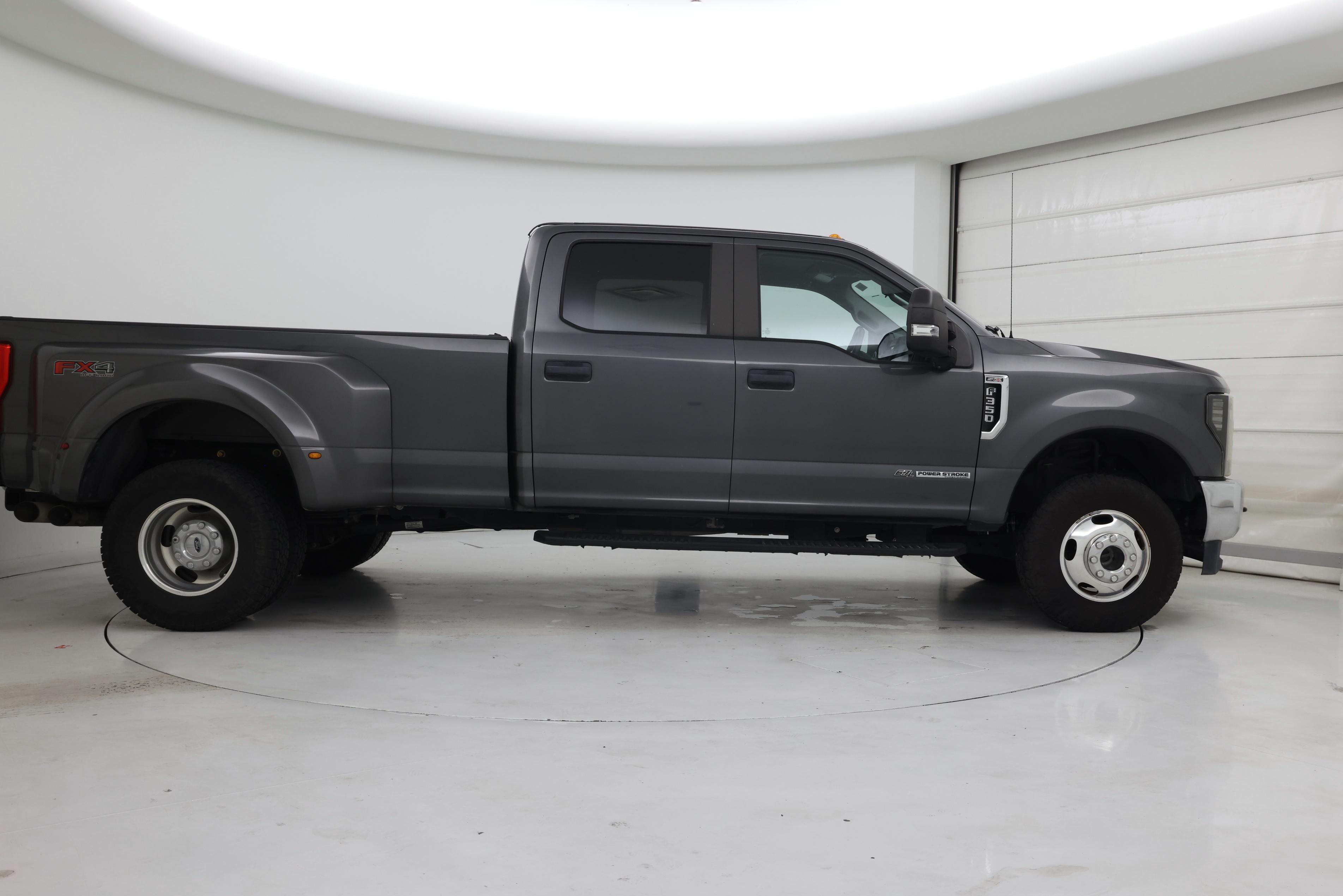 Thumbnail: 2019 Ford F-350 - 7