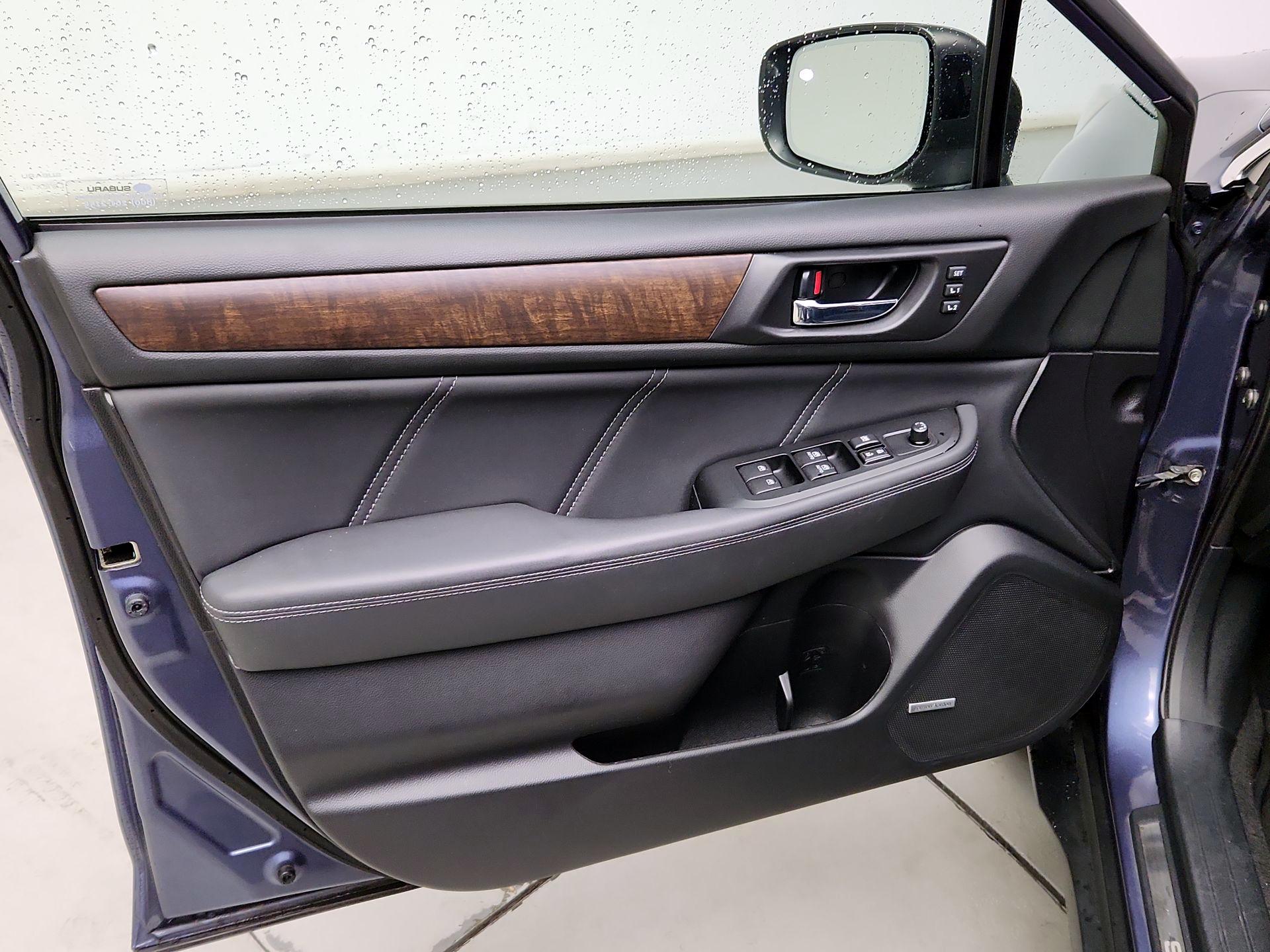 Thumbnail: 2018 Subaru Outback - 10