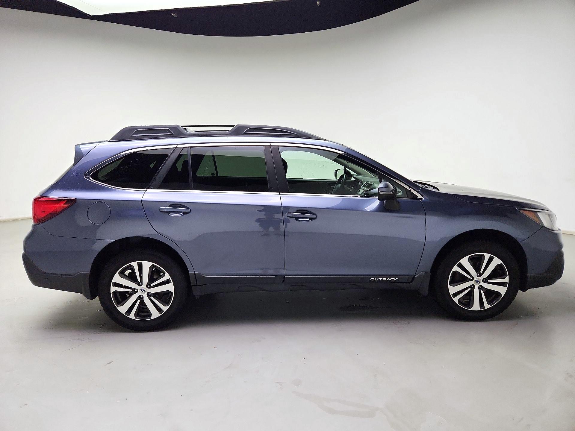Thumbnail: 2018 Subaru Outback - 4