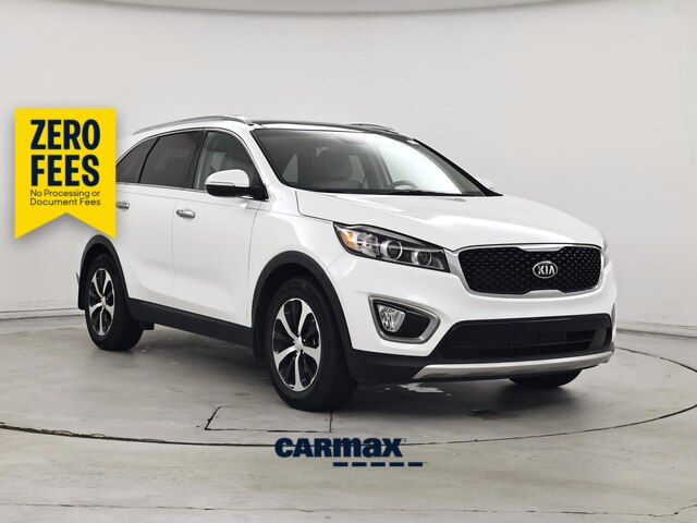 White 2016 Kia Sorento SUV / Crossover Front-Wheel Drive Automatic