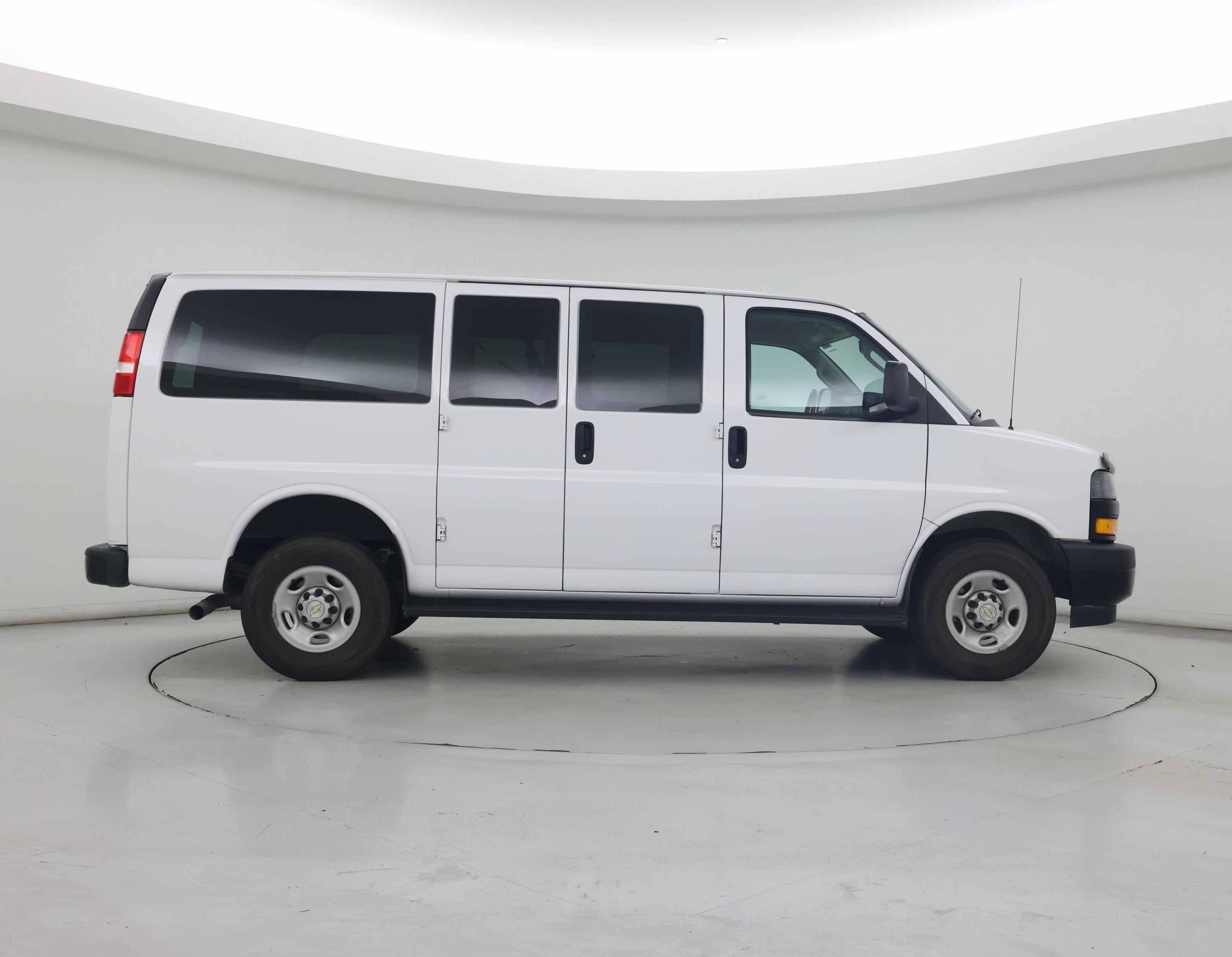 Thumbnail: 2022 Chevrolet Express - 7