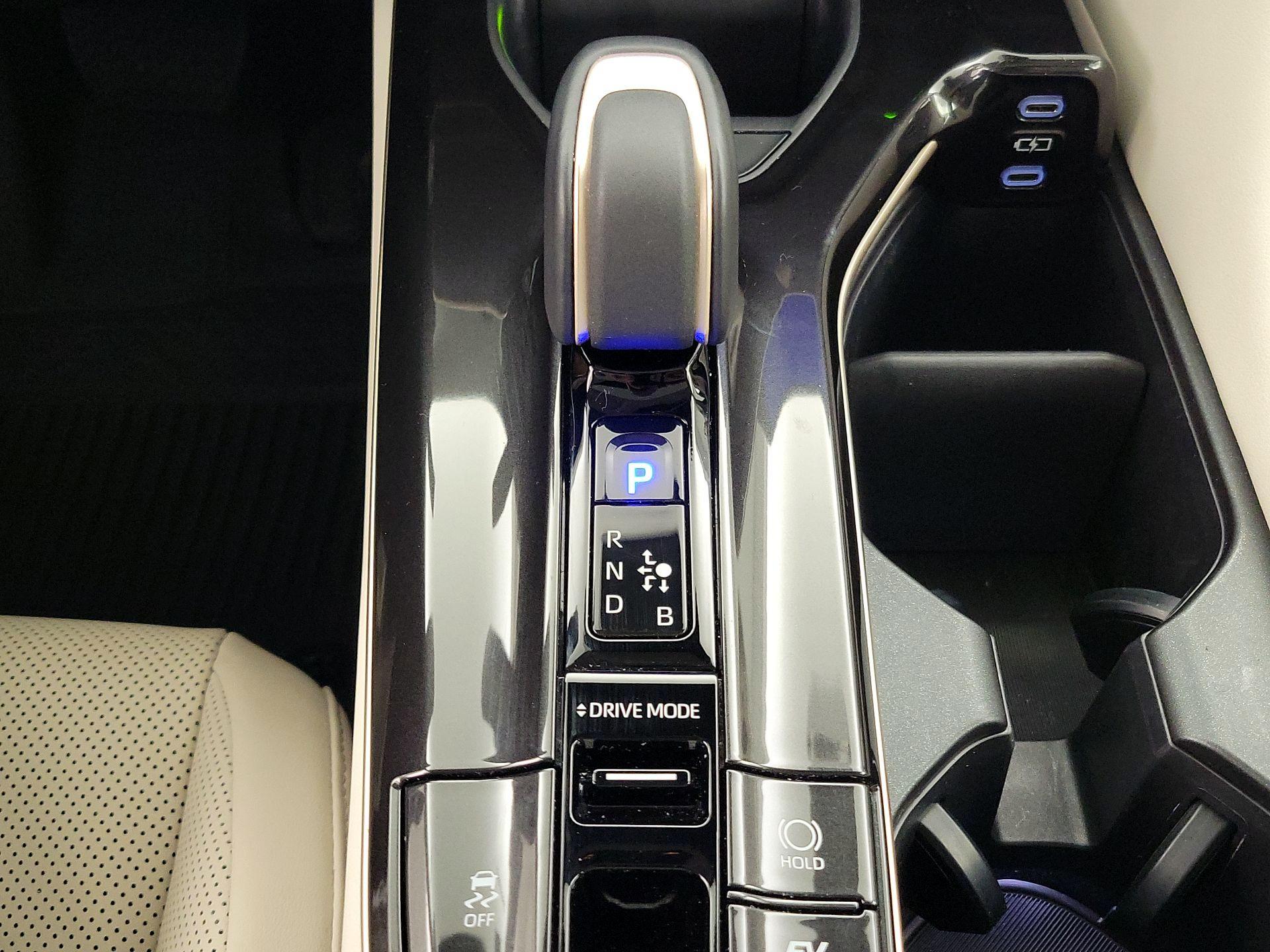 Thumbnail: 2026 Toyota Crown - 17