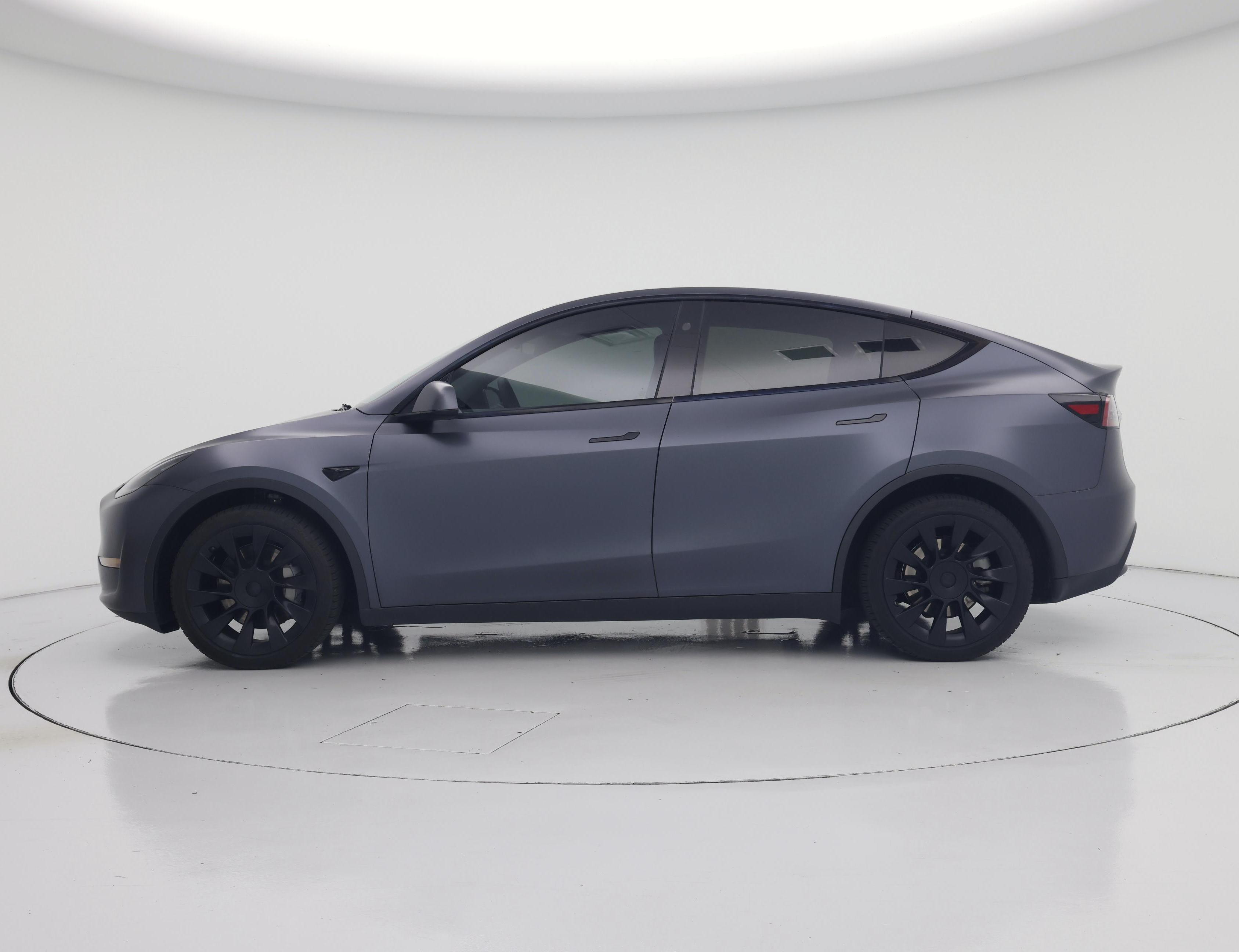 Thumbnail: 2023 Tesla Model Y - 3