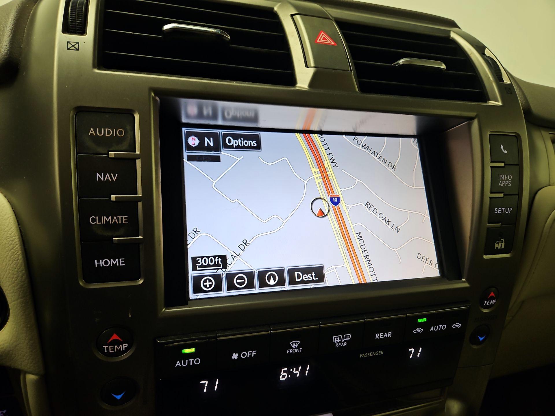 Thumbnail: 2016 Lexus GX - 14