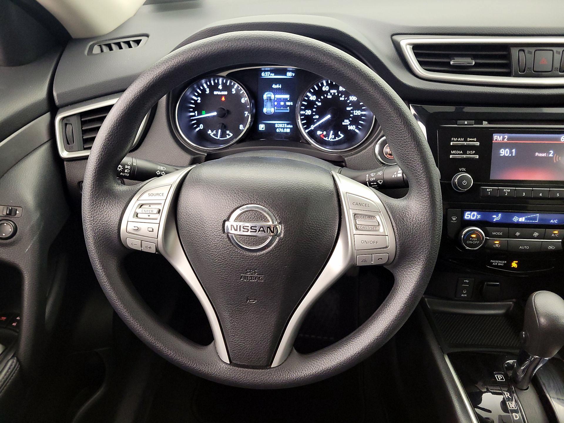 Thumbnail: 2014 Nissan Rogue - 10