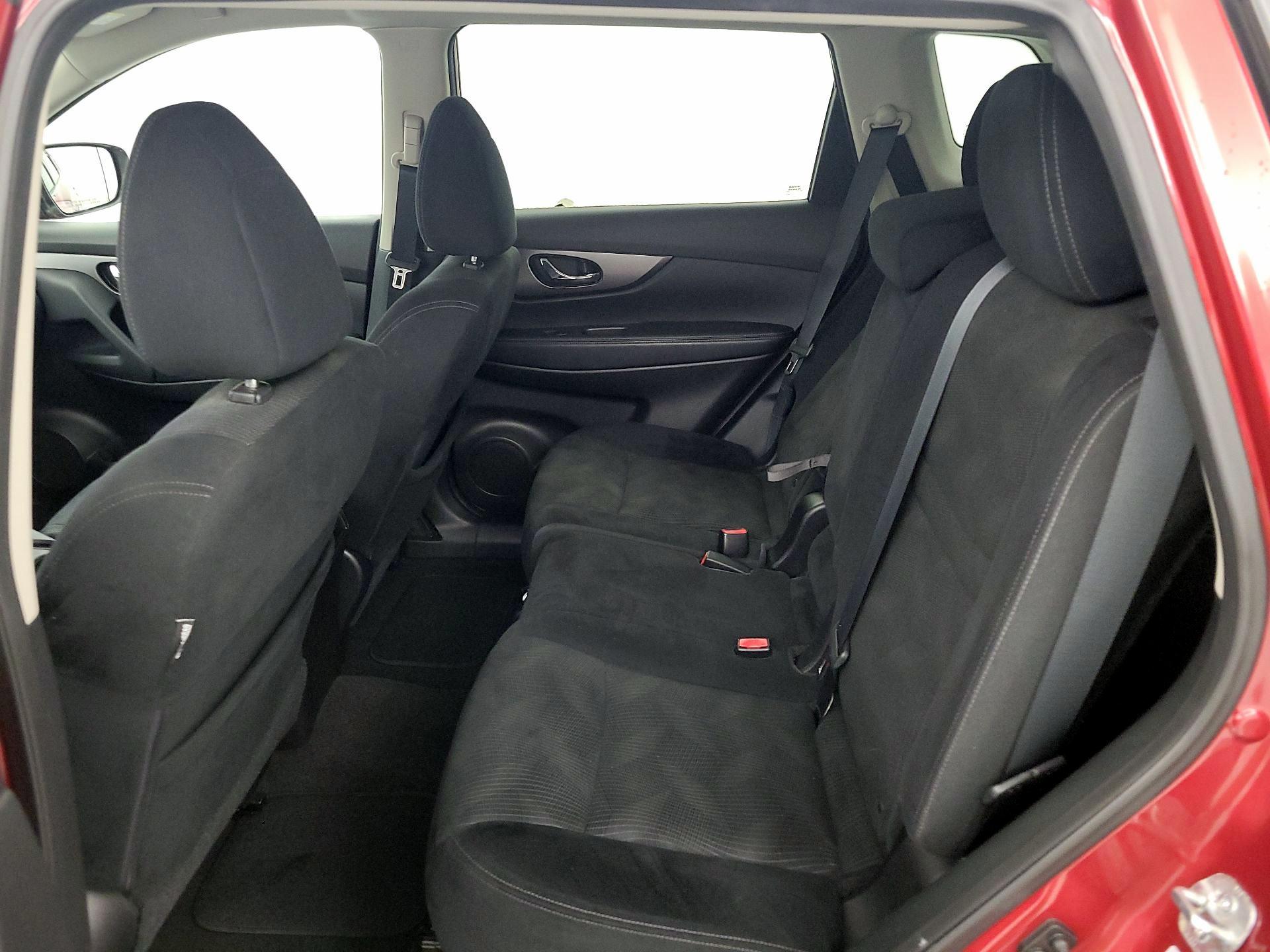 Thumbnail: 2014 Nissan Rogue - 19