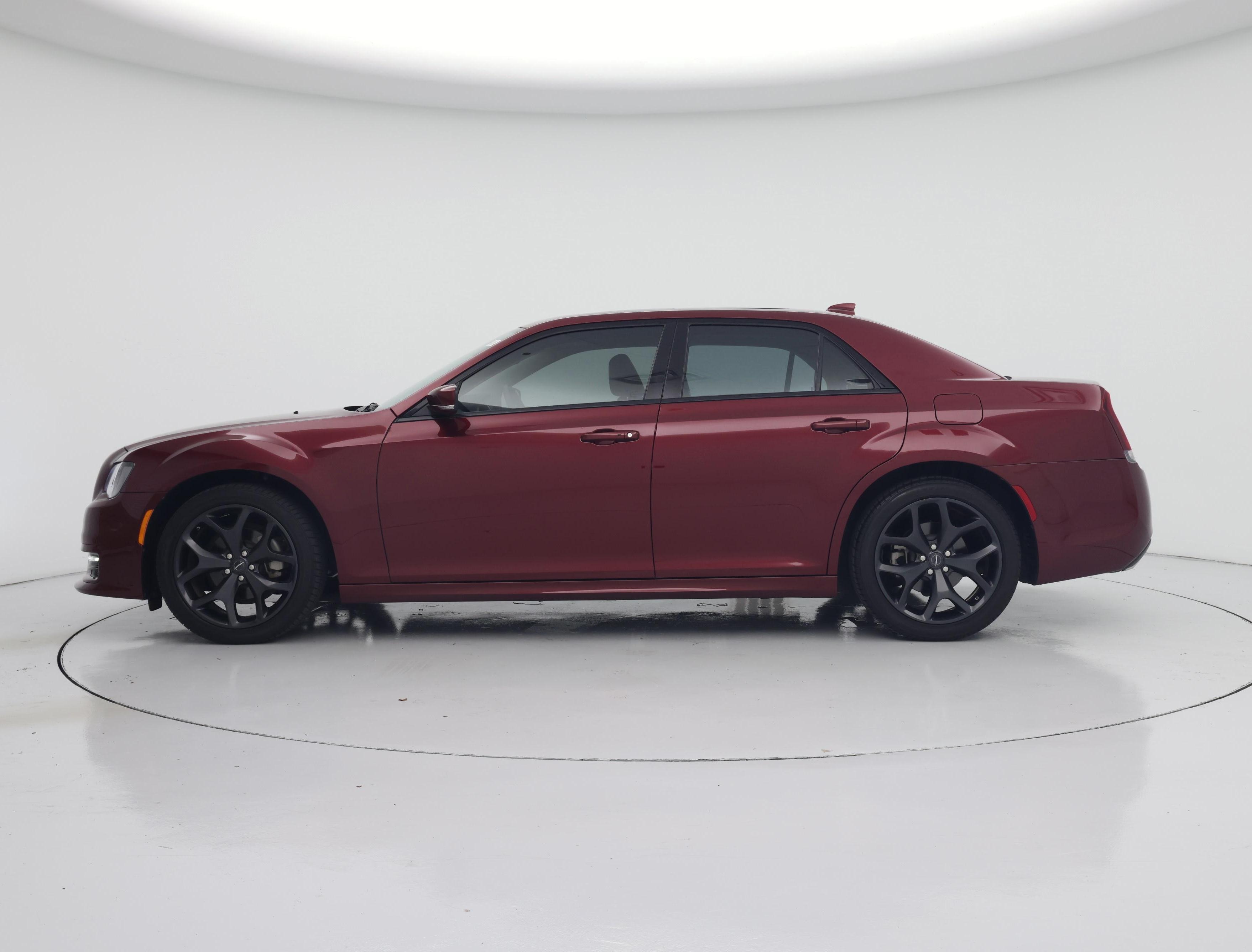 Thumbnail: 2023 Chrysler 300 - 3