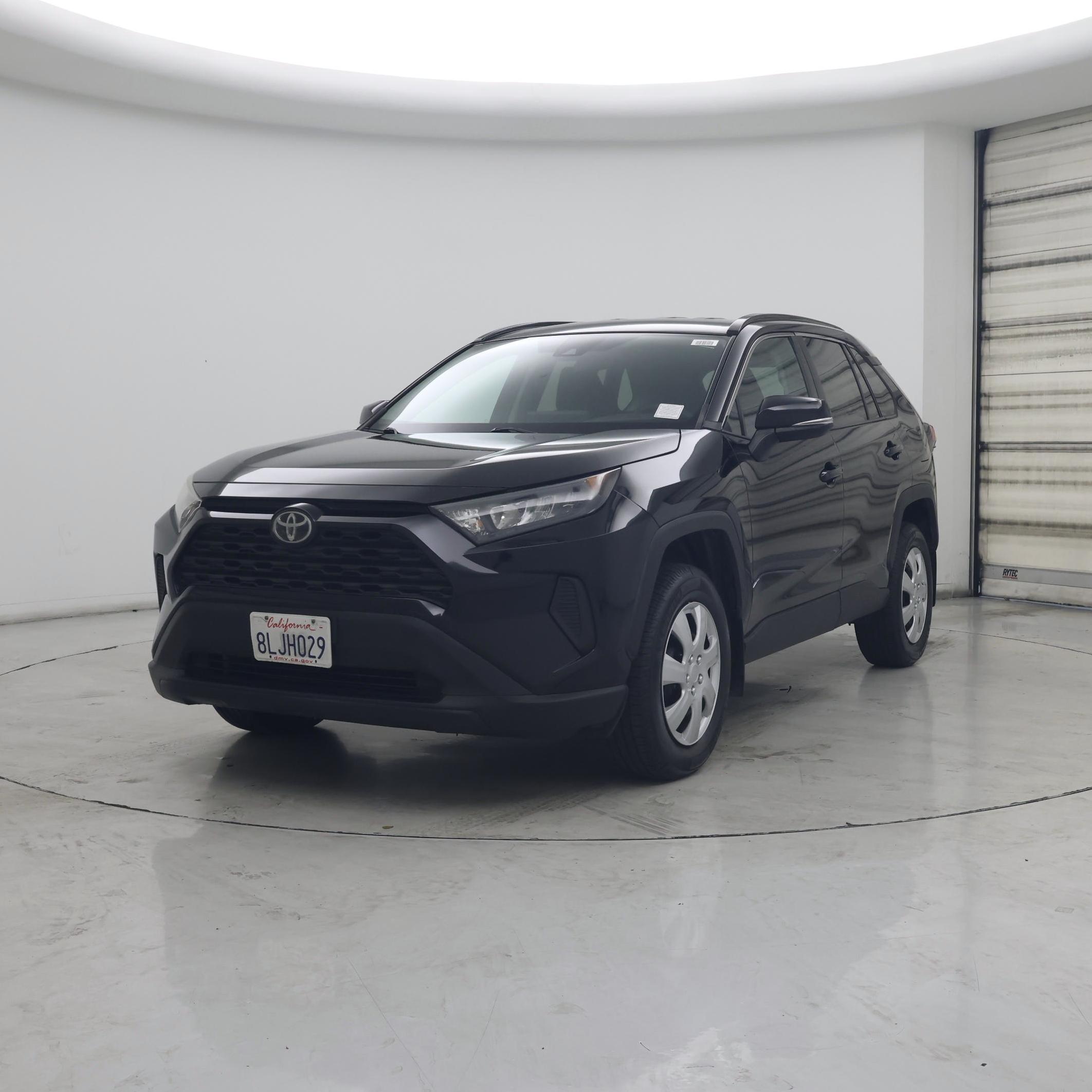 Thumbnail: 2019 Toyota RAV4 - 4