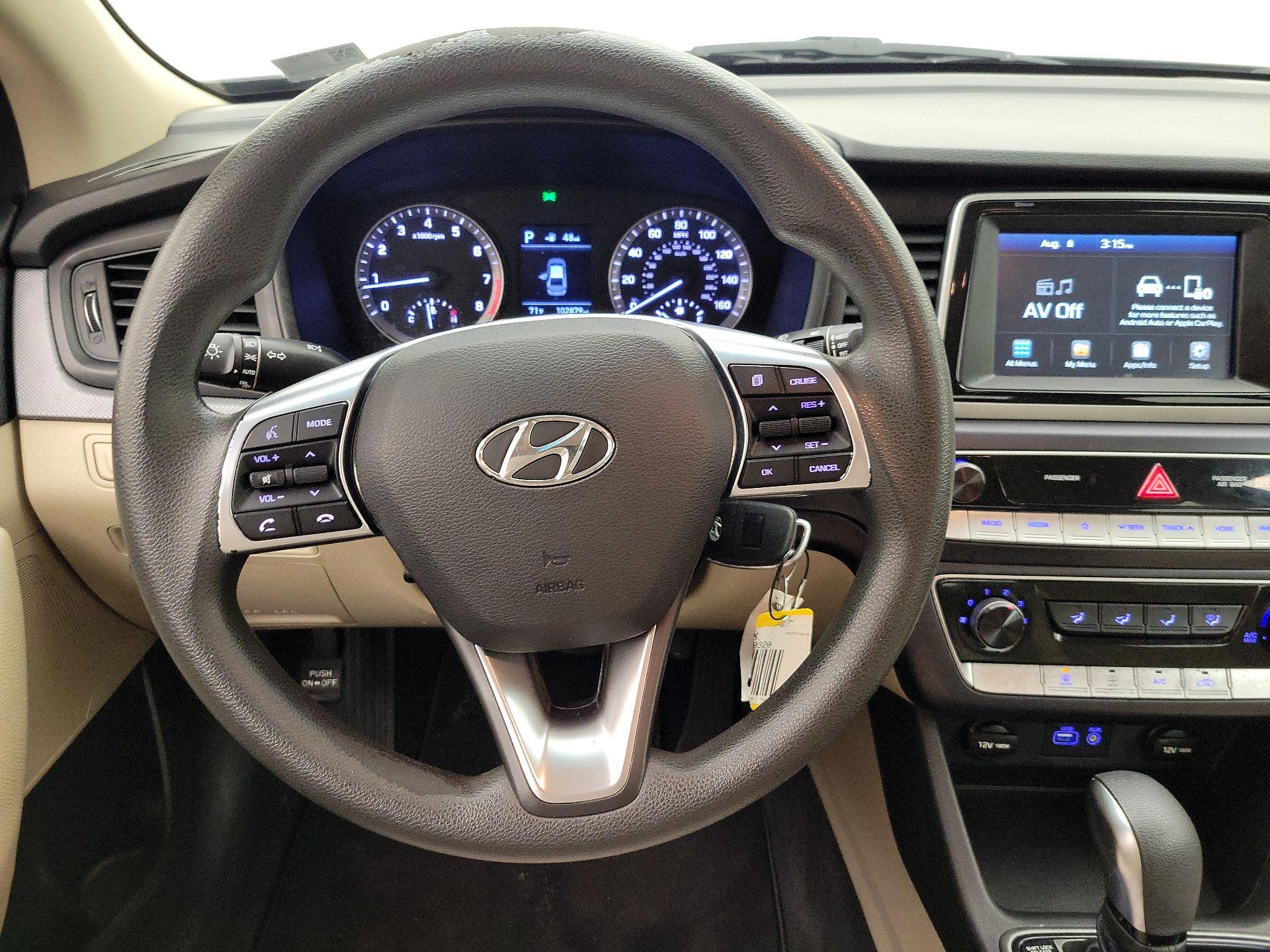 Thumbnail: 2018 Hyundai Sonata - 10