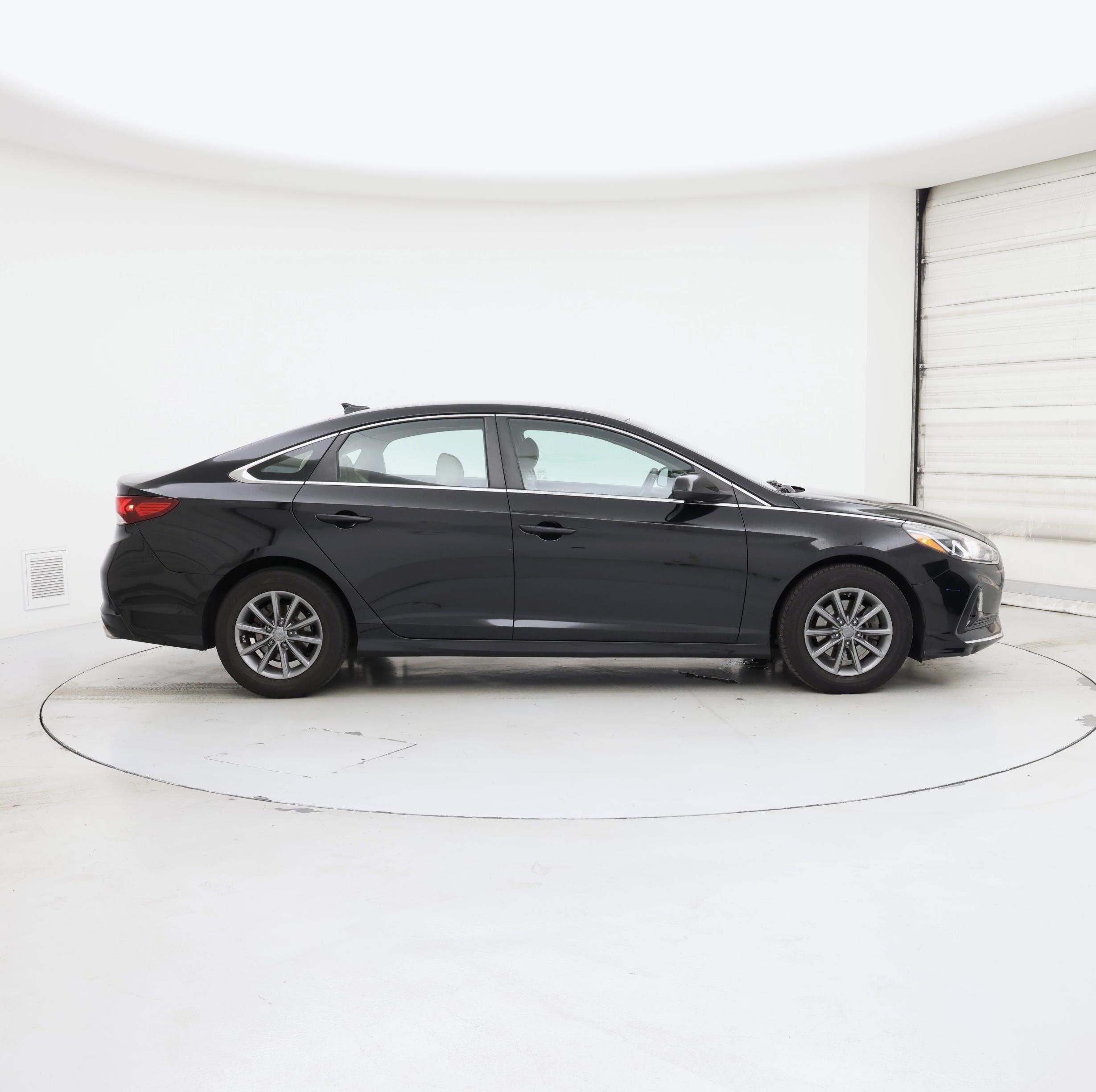 Thumbnail: 2018 Hyundai Sonata - 7