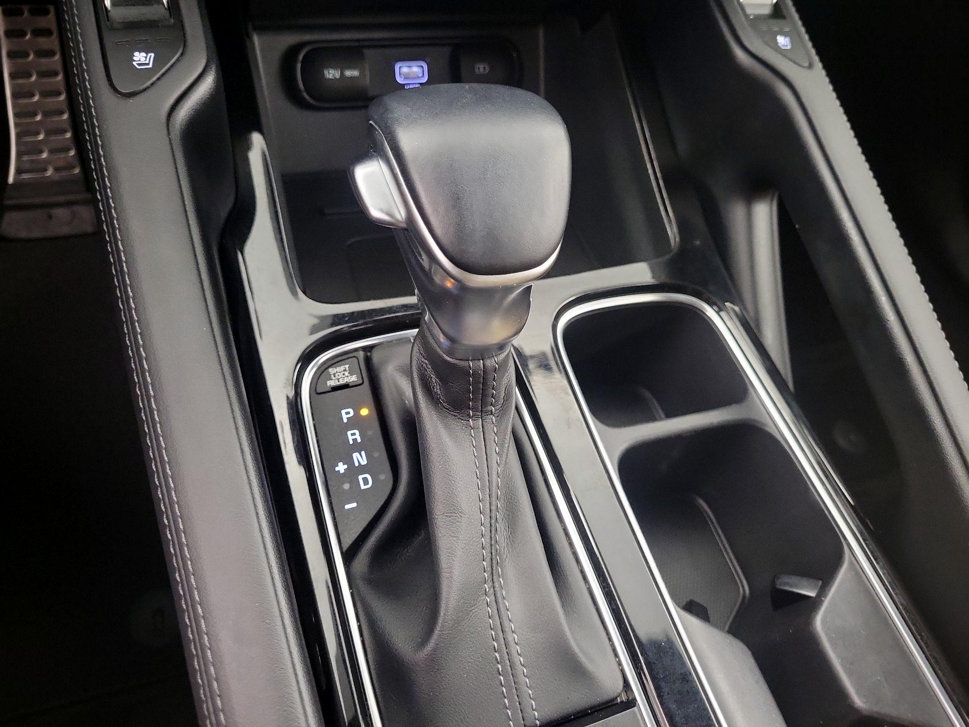 Thumbnail: 2020 Kia Telluride - 17