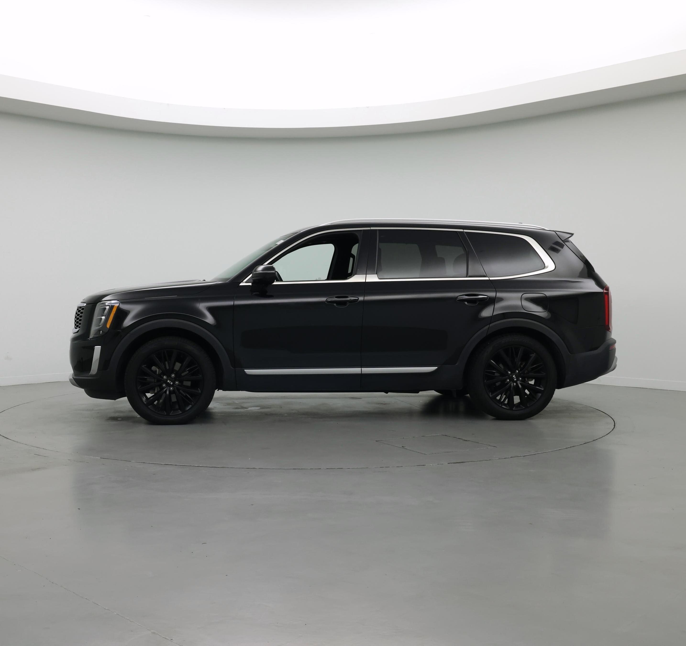 Thumbnail: 2020 Kia Telluride - 3