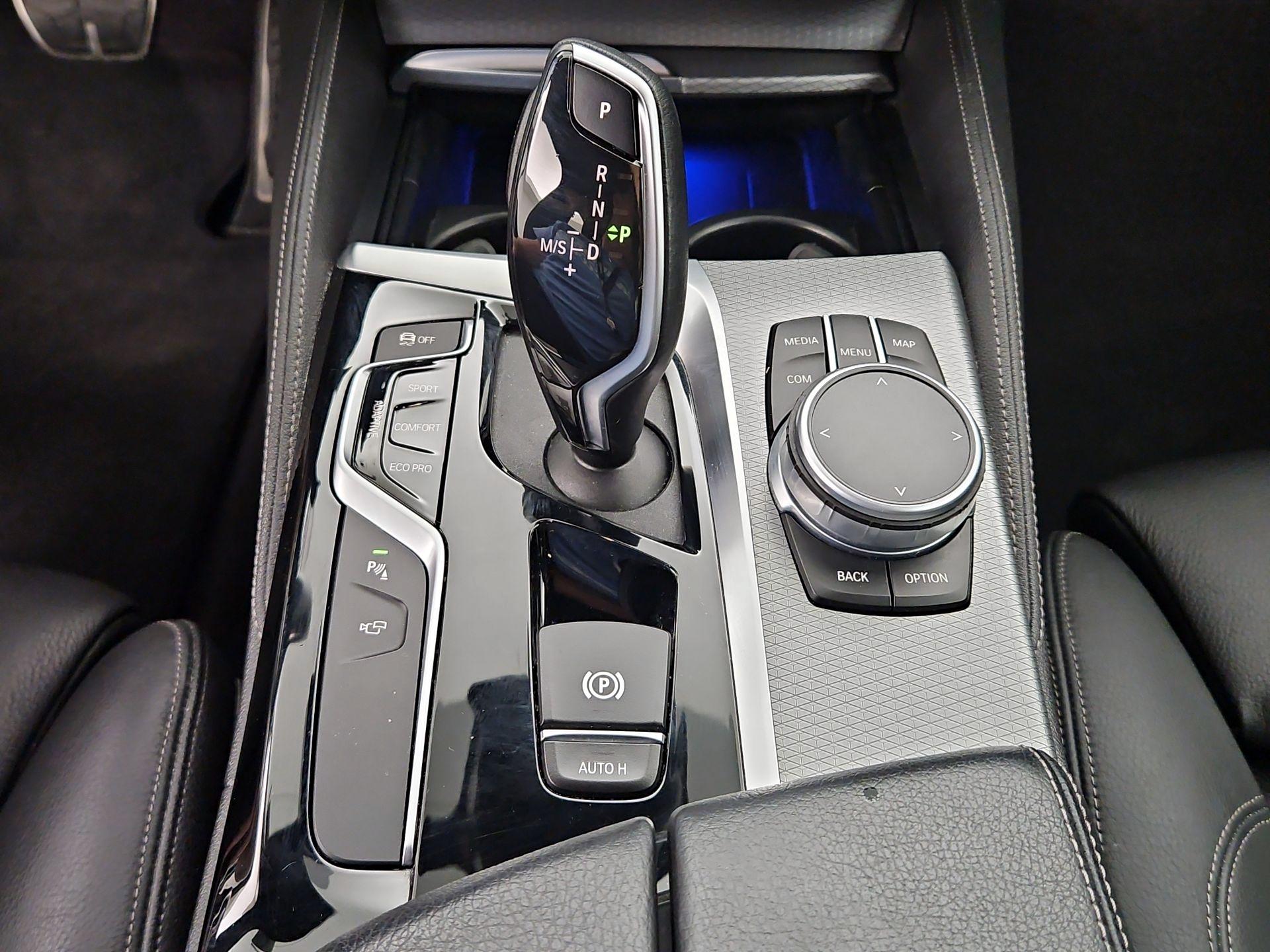 Thumbnail: 2020 BMW 5 Series - 18