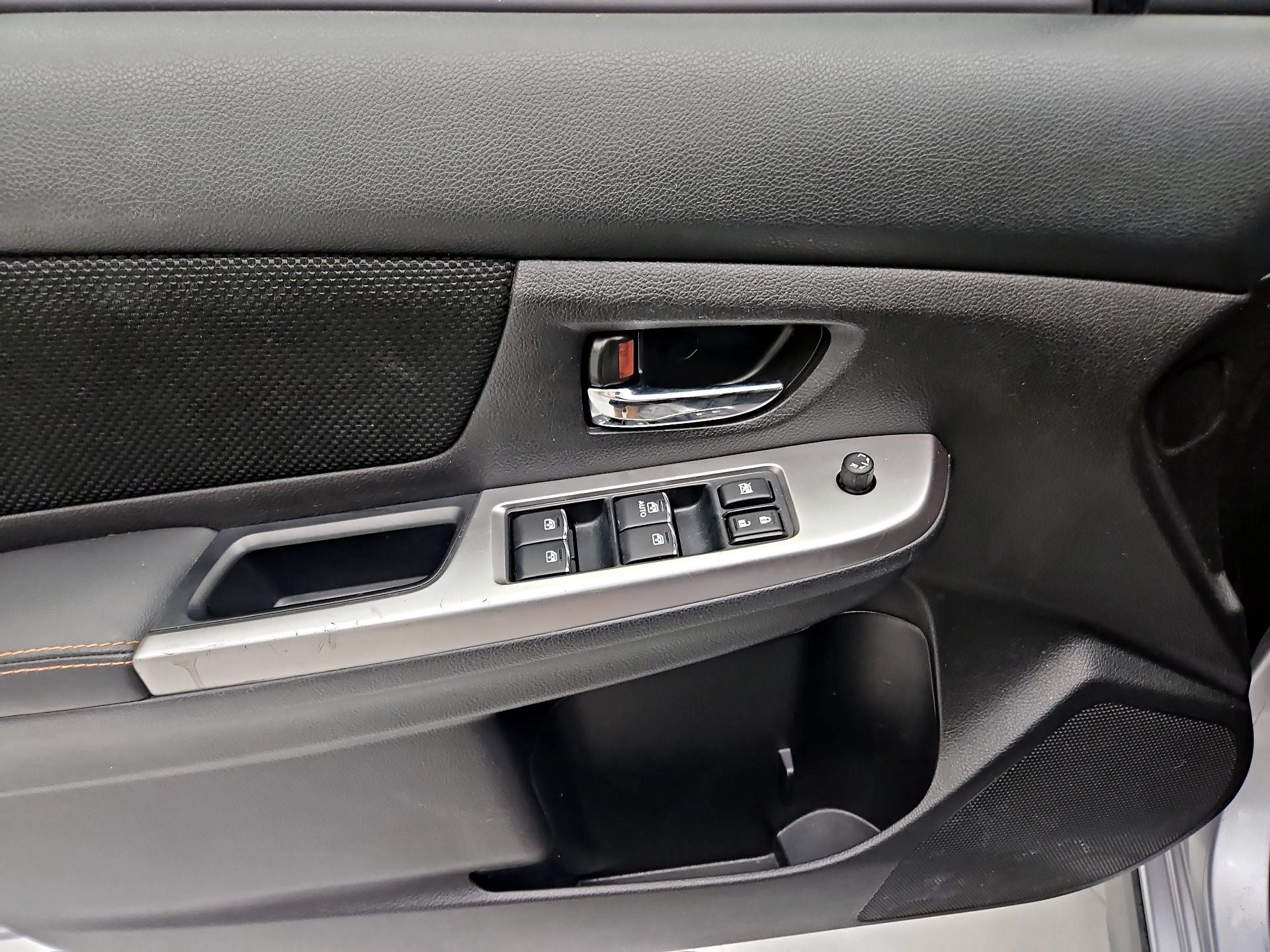 Thumbnail: 2016 Subaru XV Crosstrek - 12