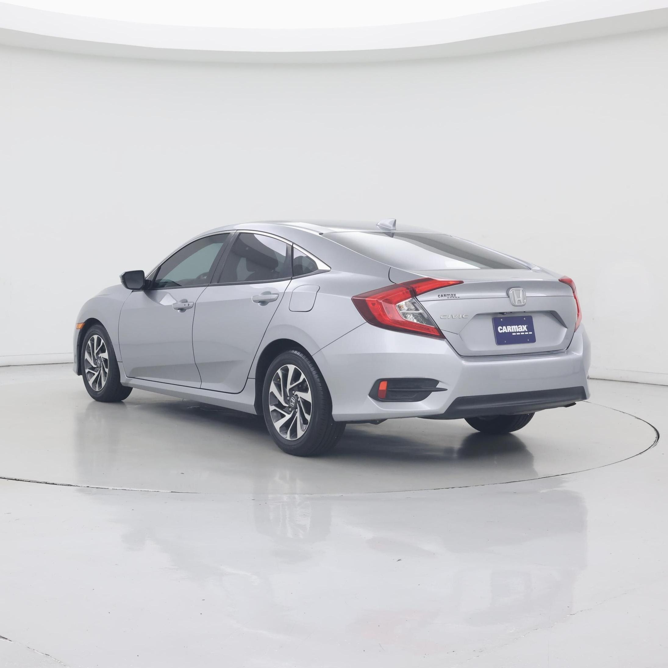 Thumbnail: 2017 Honda Civic - 2
