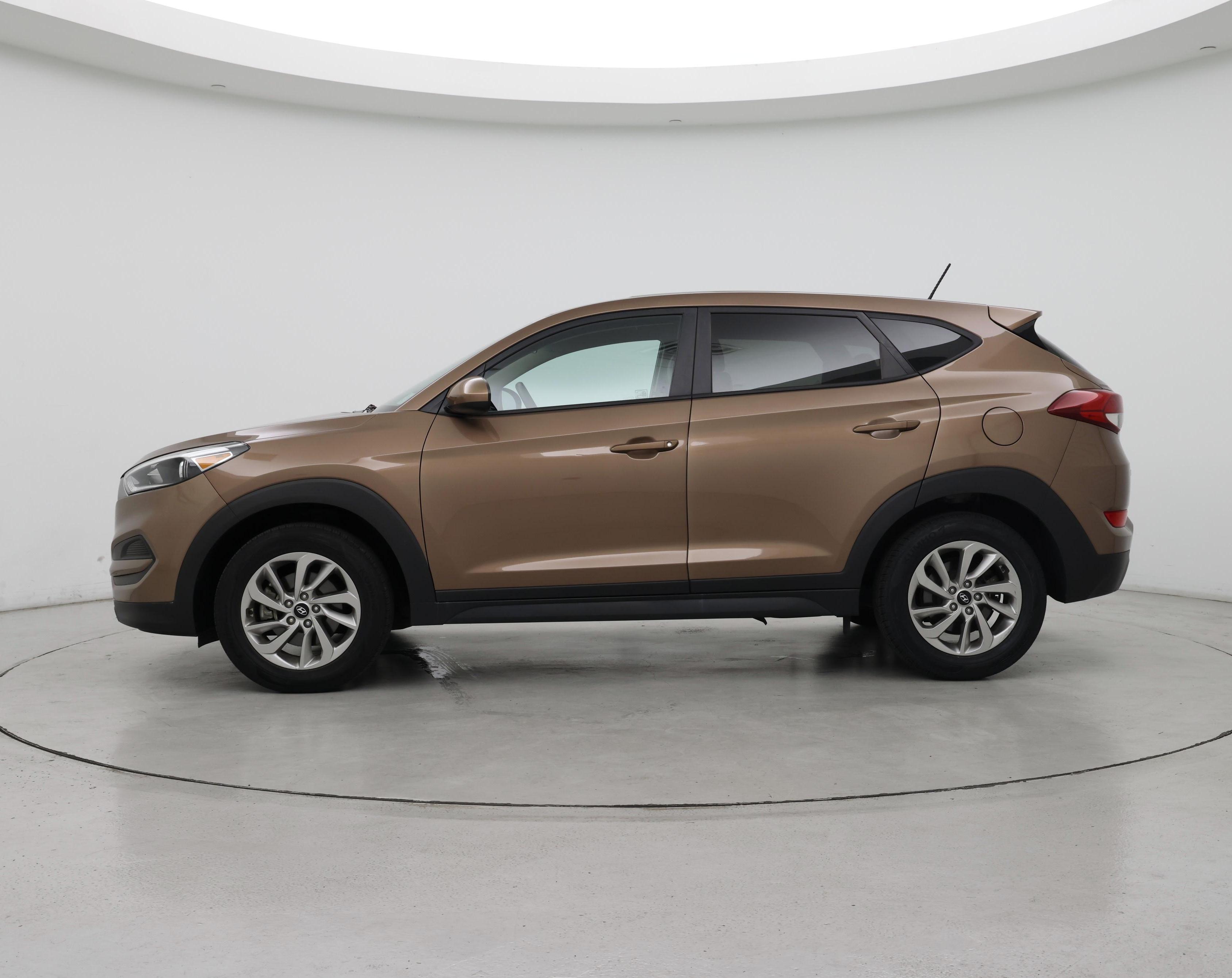 Thumbnail: 2017 Hyundai Tucson - 3