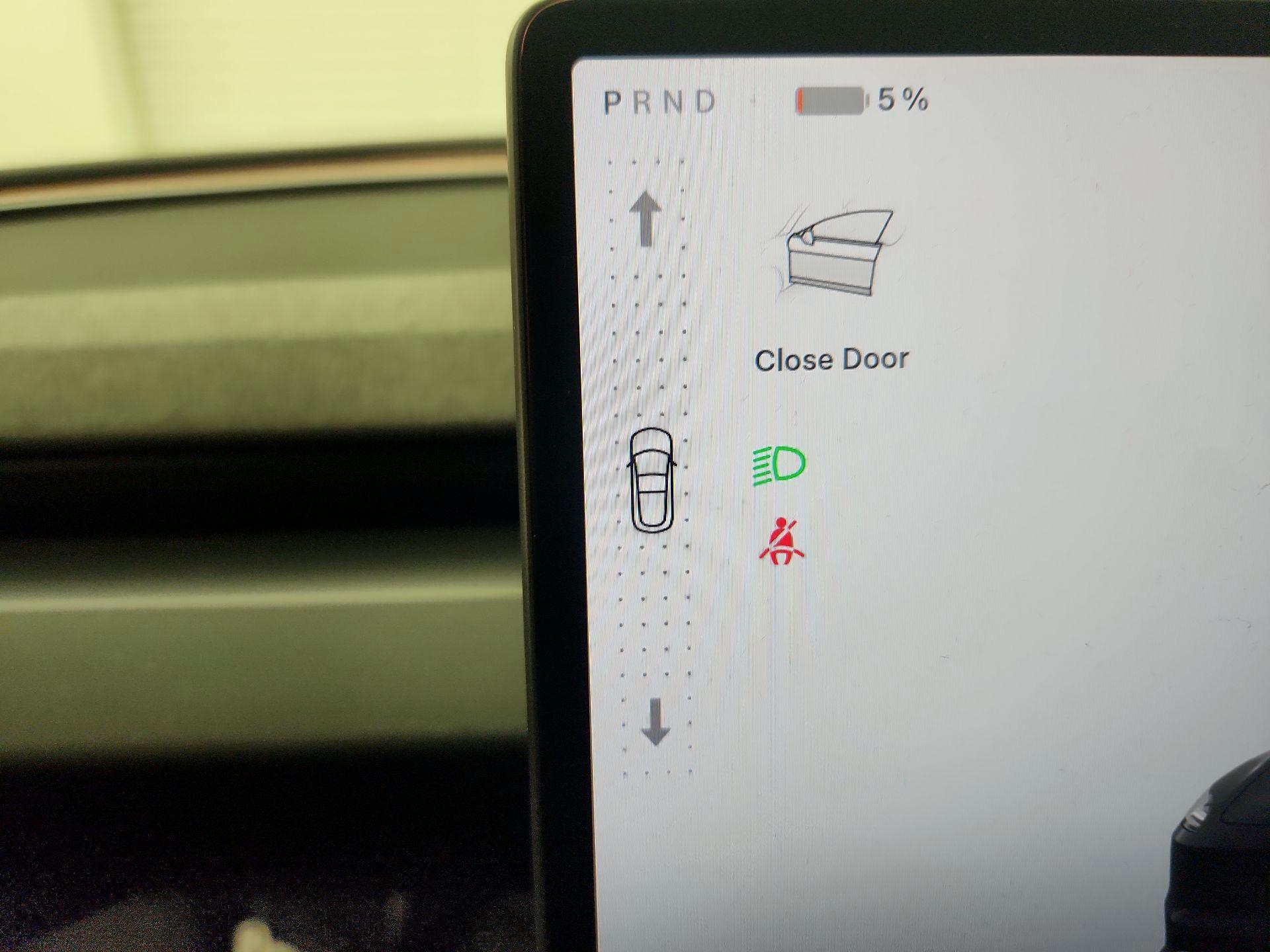 Thumbnail: 2025 Tesla Model 3 - 17