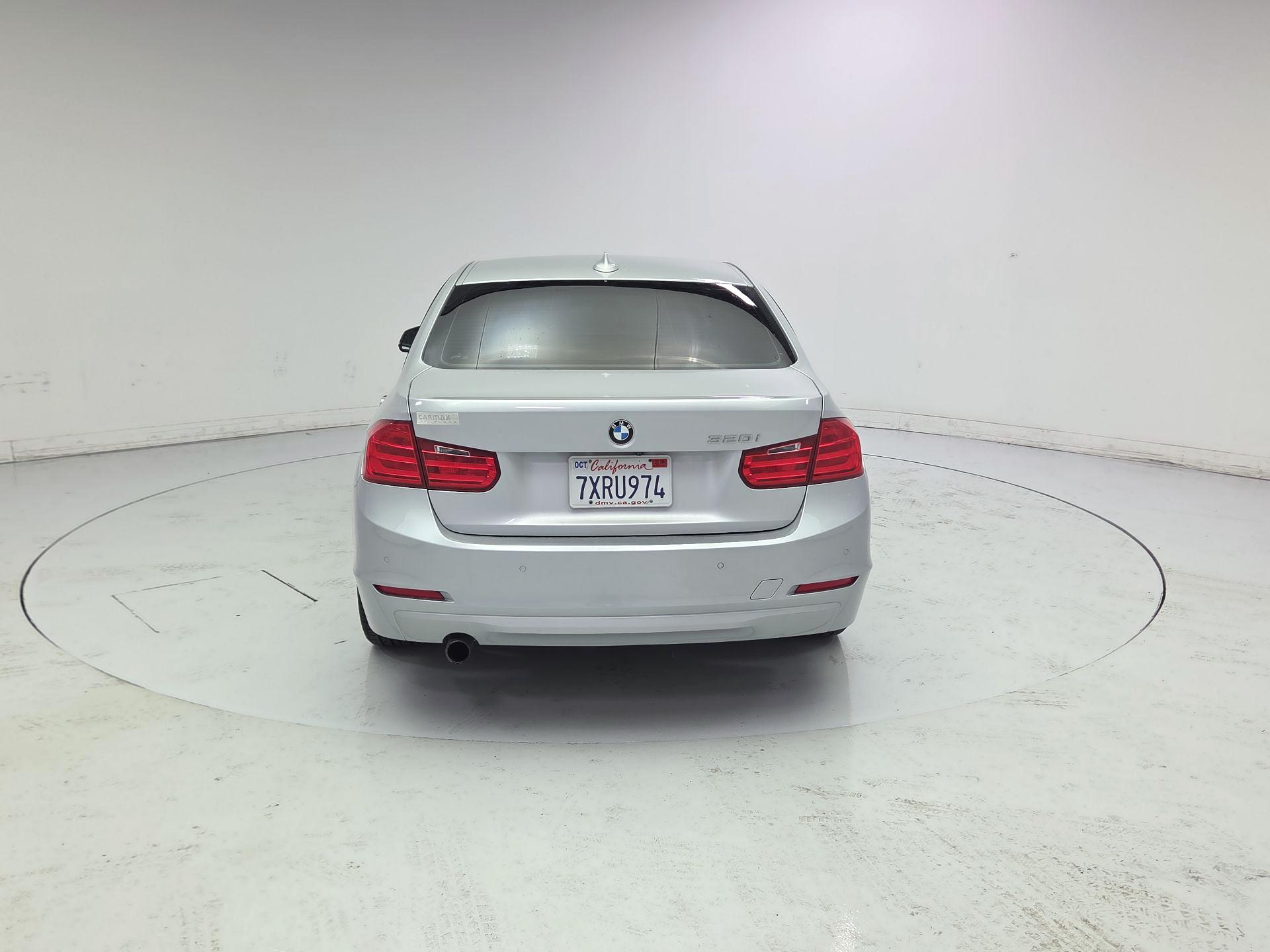 Thumbnail: 2015 BMW 3 Series - 6