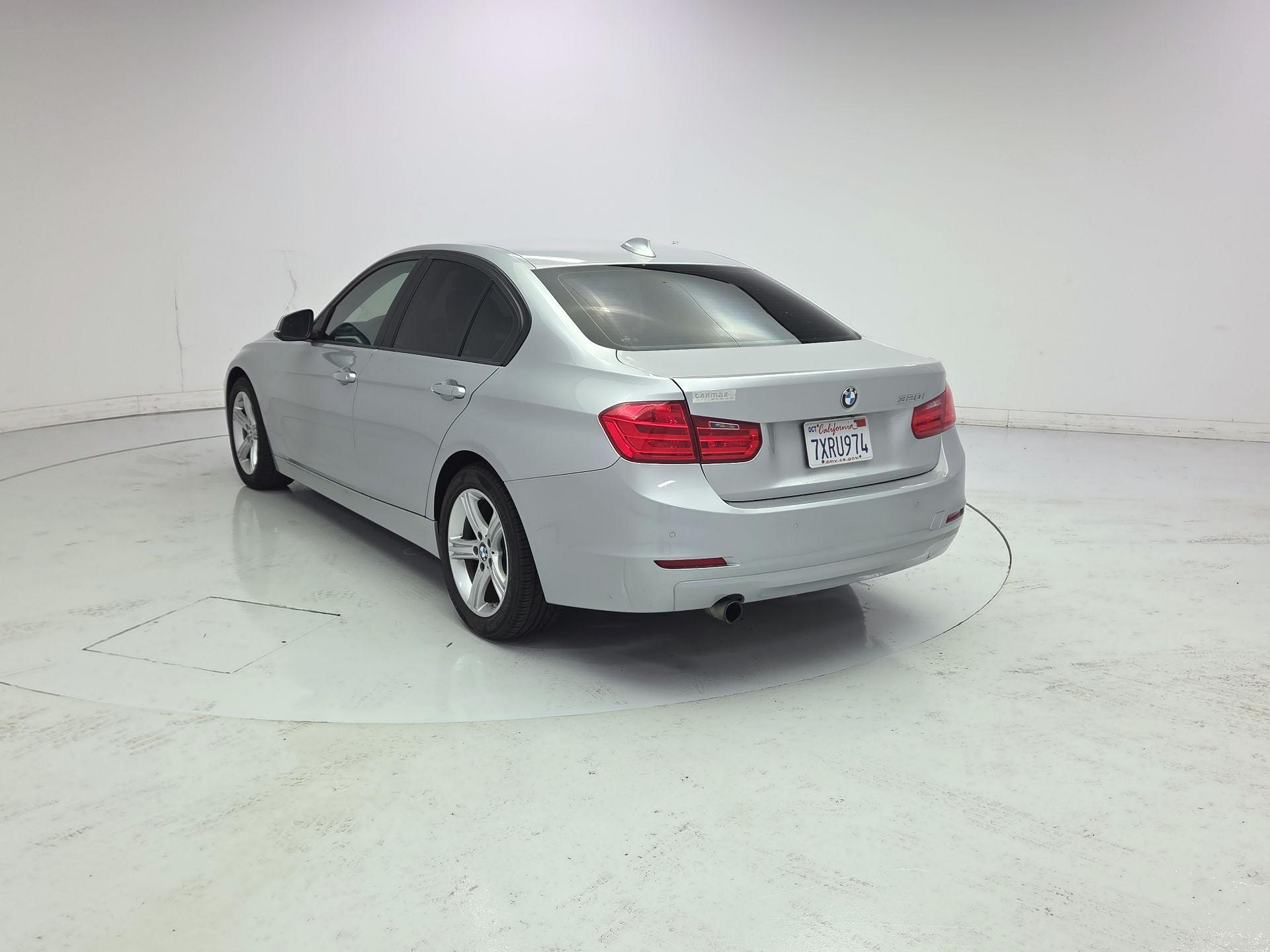 Thumbnail: 2015 BMW 3 Series - 7