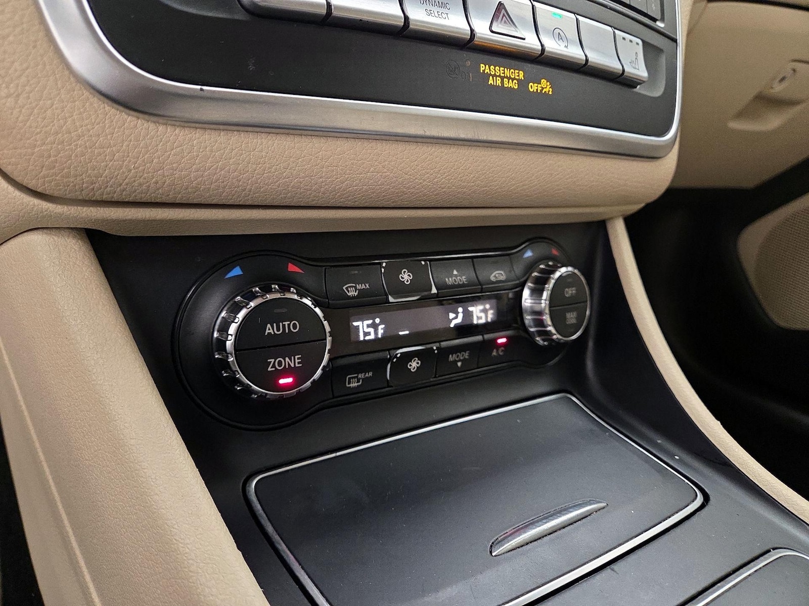 2018 Mercedes-Benz GLA-Class GLA250 - Photo 17