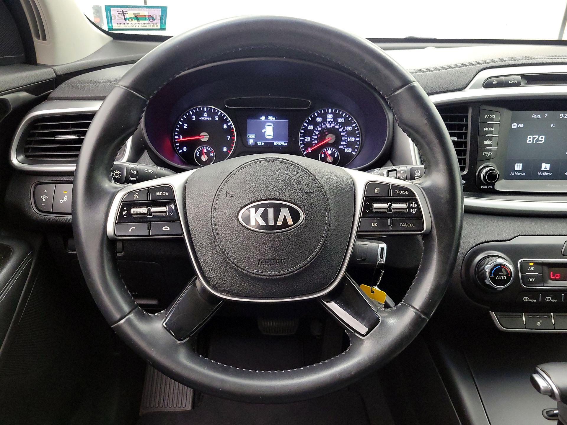 Thumbnail: 2019 Kia Sorento - 10