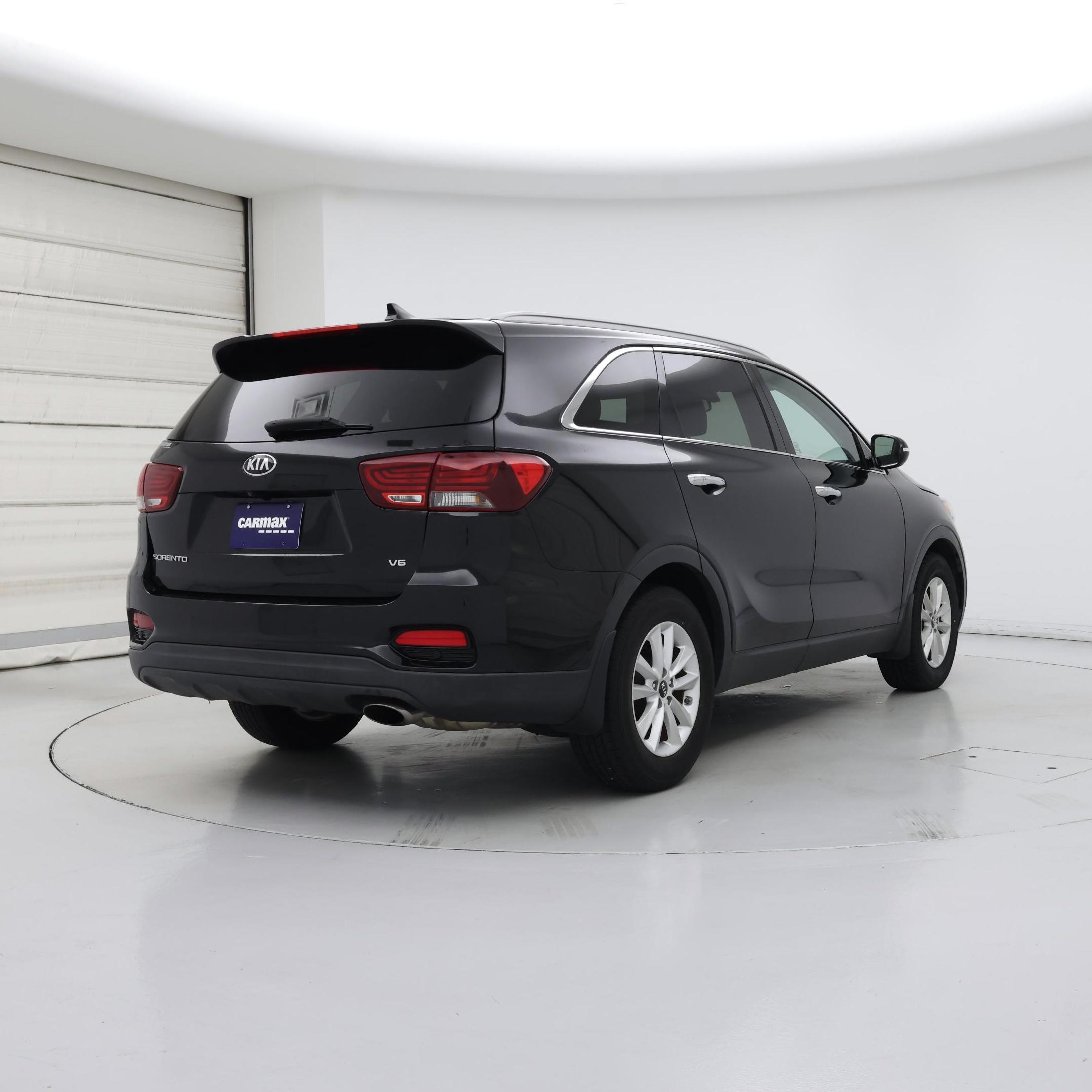Thumbnail: 2019 Kia Sorento - 8