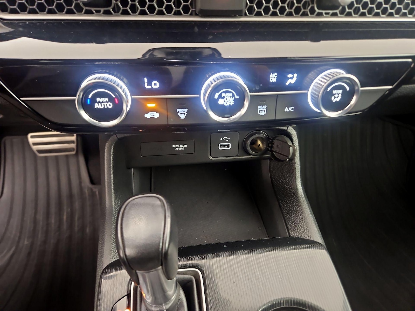 2023 Honda Civic Hatchback Sport - Photo 15