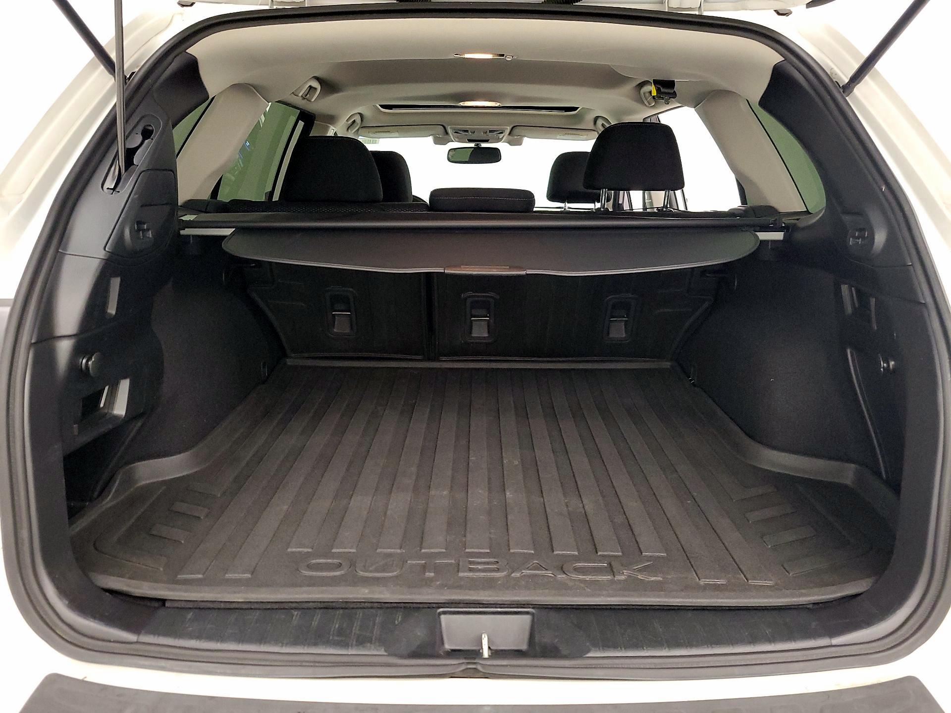 Thumbnail: 2016 Subaru Outback - 20