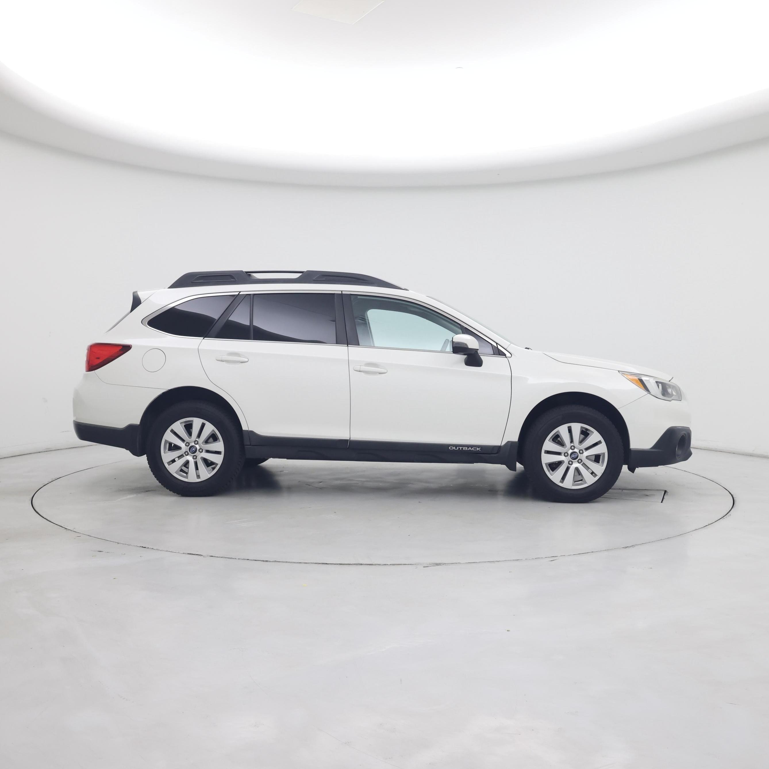 Thumbnail: 2016 Subaru Outback - 7