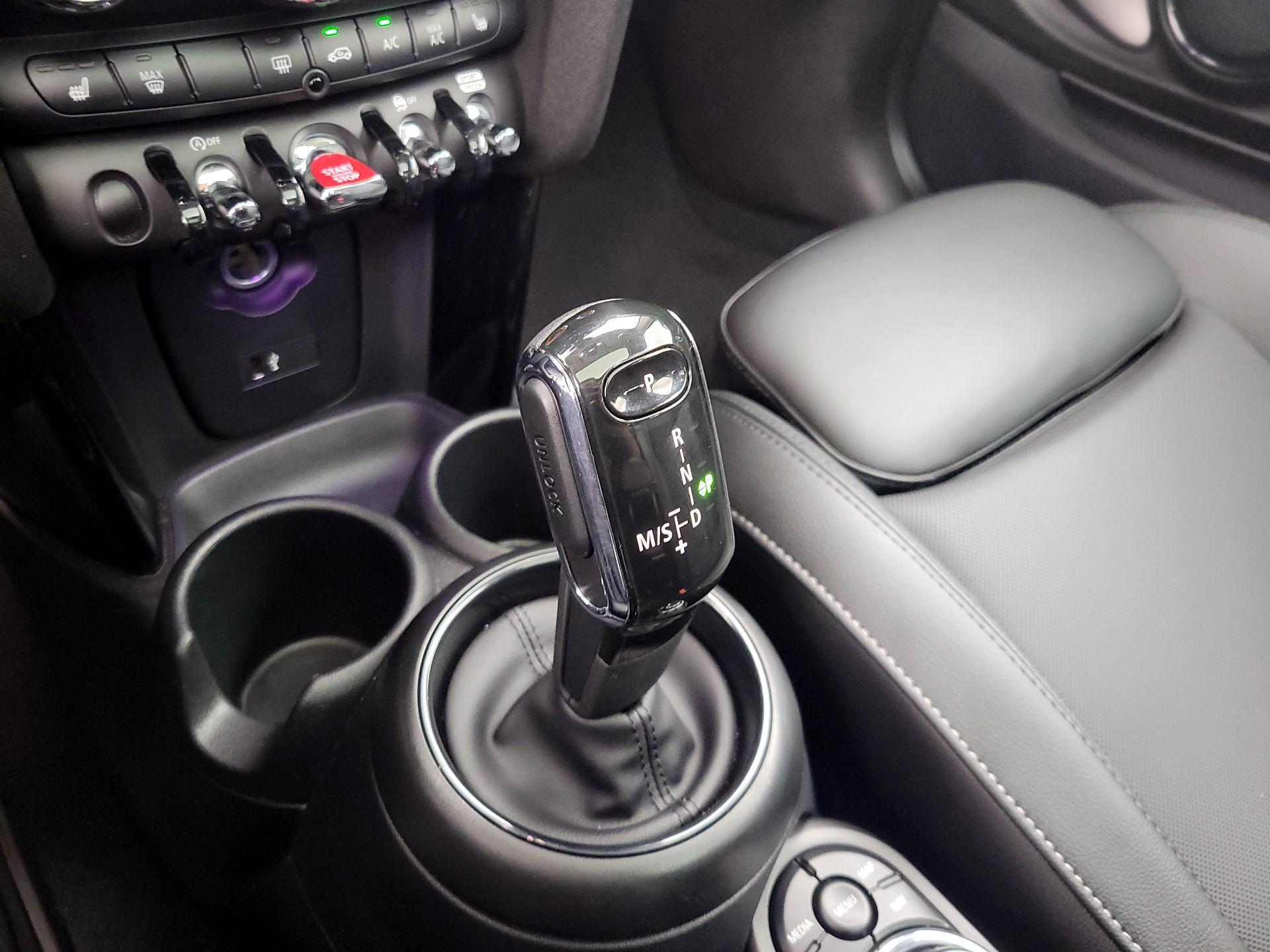 Thumbnail: 2022 MINI Cooper Hardtop - 18