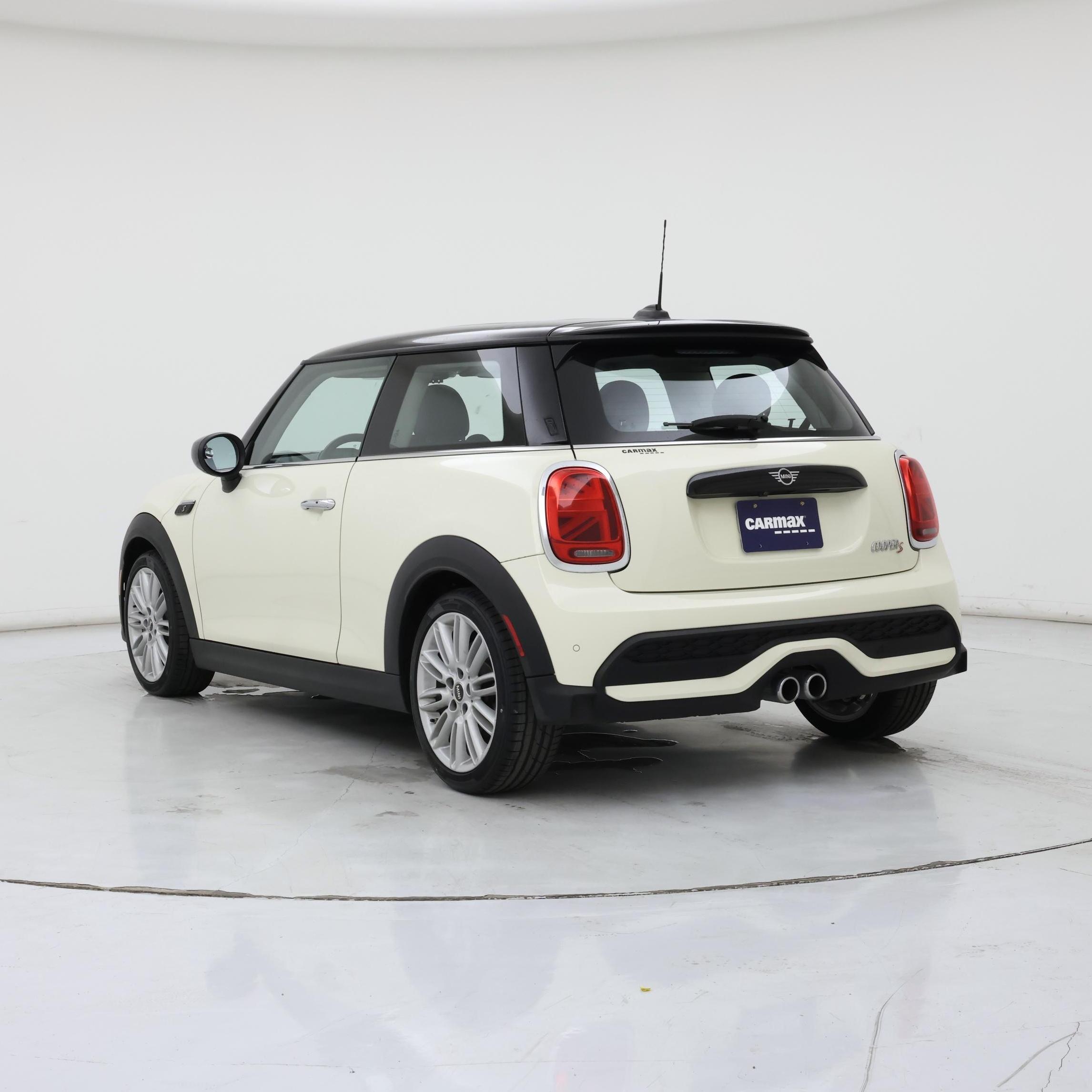 Thumbnail: 2022 MINI Cooper Hardtop - 2