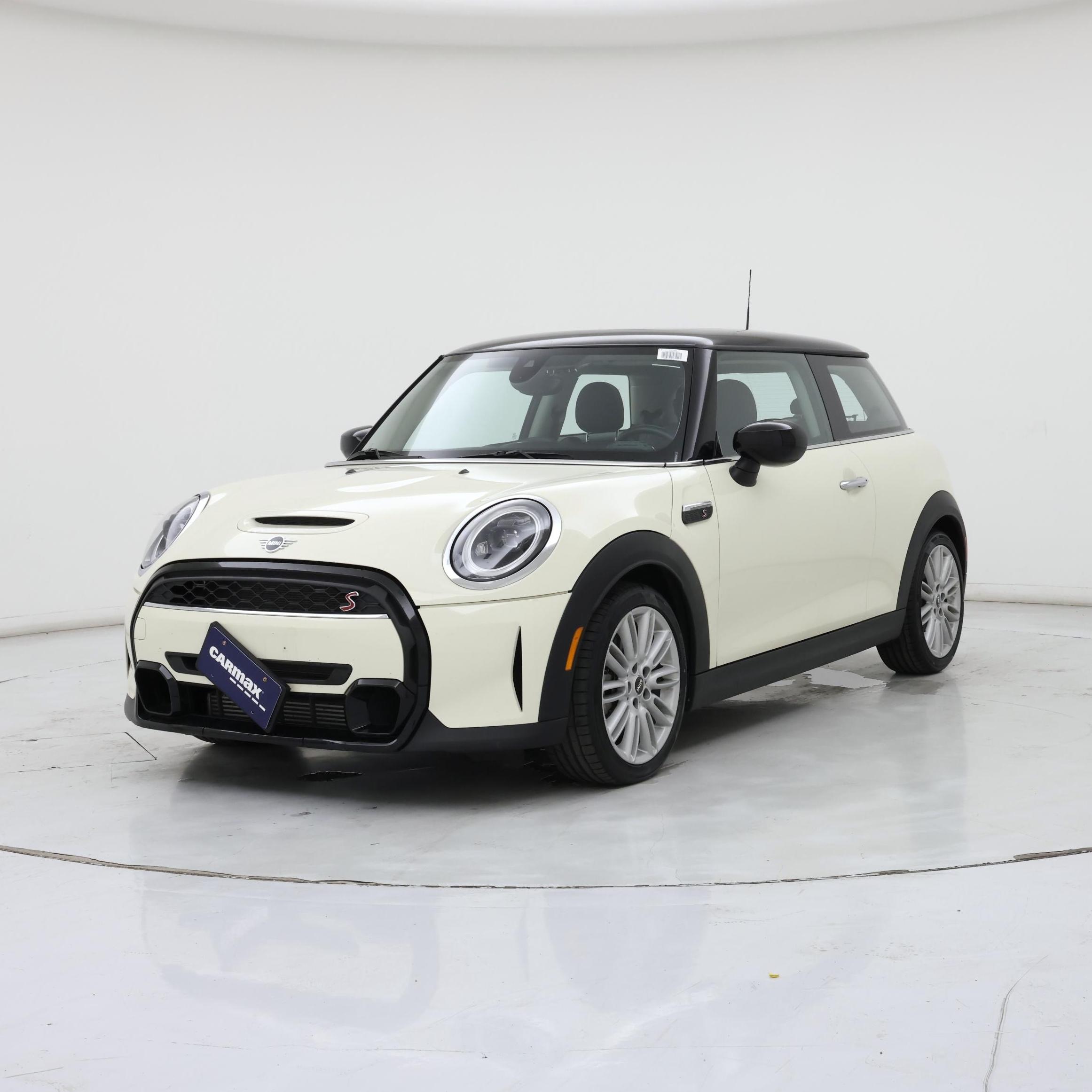 Thumbnail: 2022 MINI Cooper Hardtop - 4