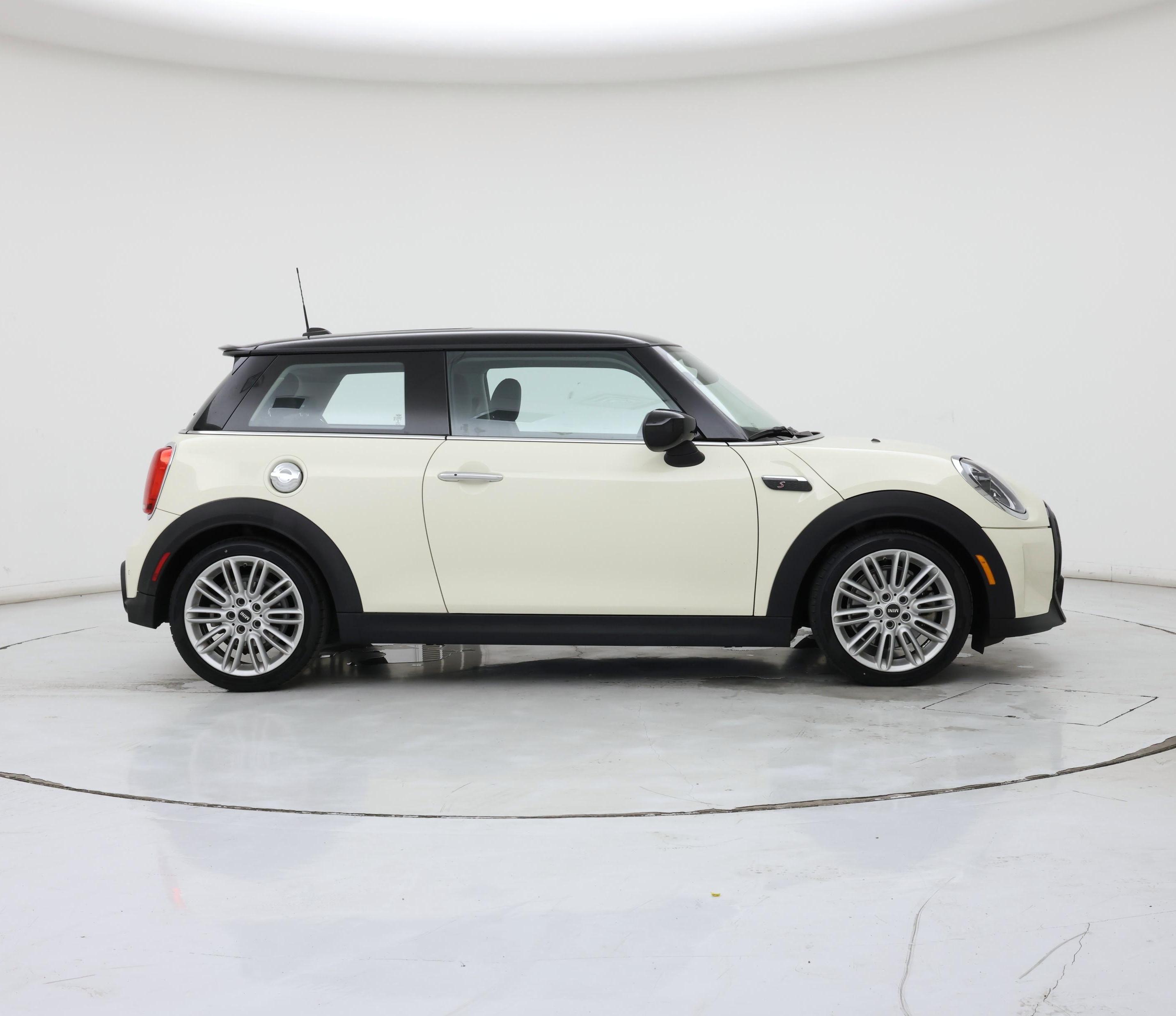 Thumbnail: 2022 MINI Cooper Hardtop - 7