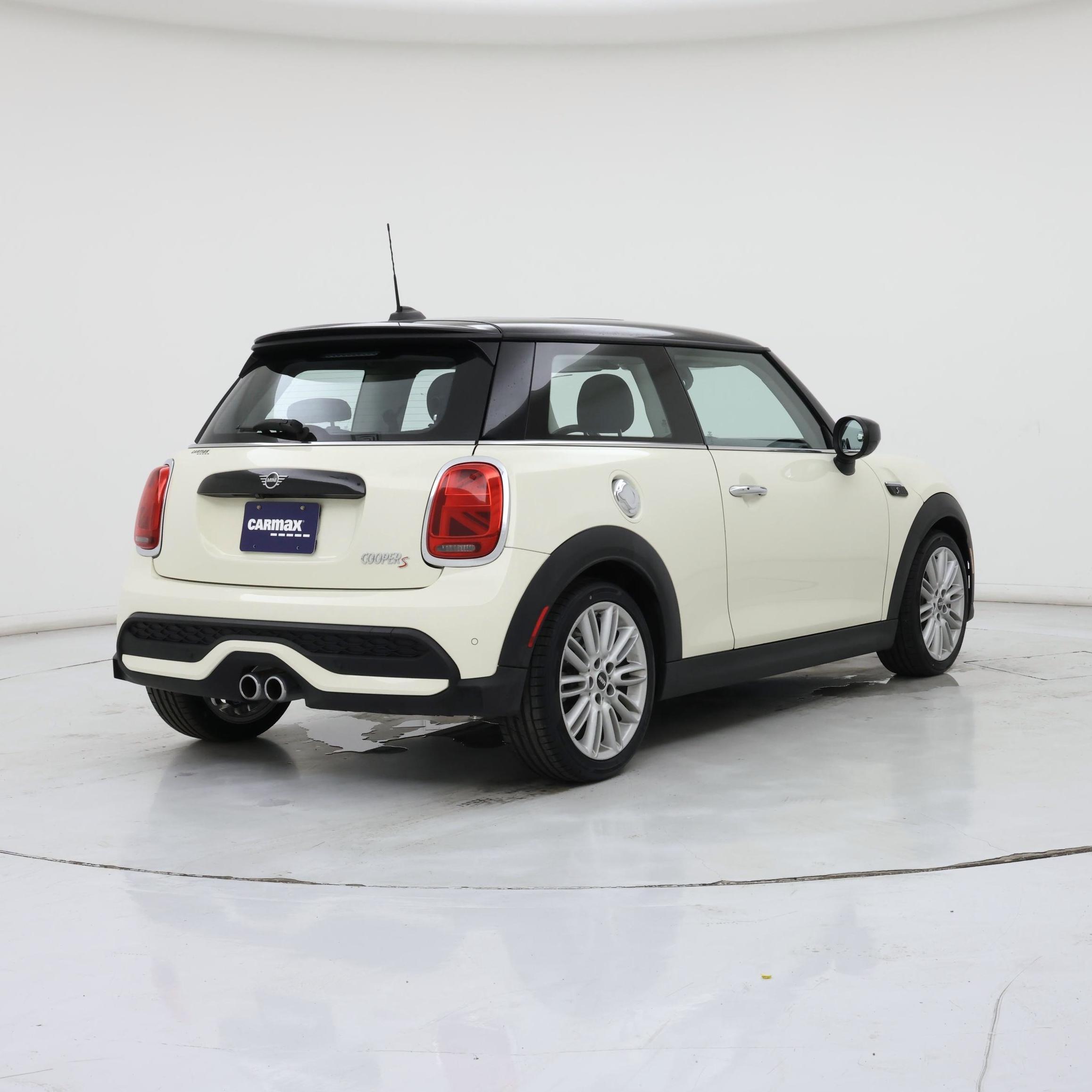 Thumbnail: 2022 MINI Cooper Hardtop - 8