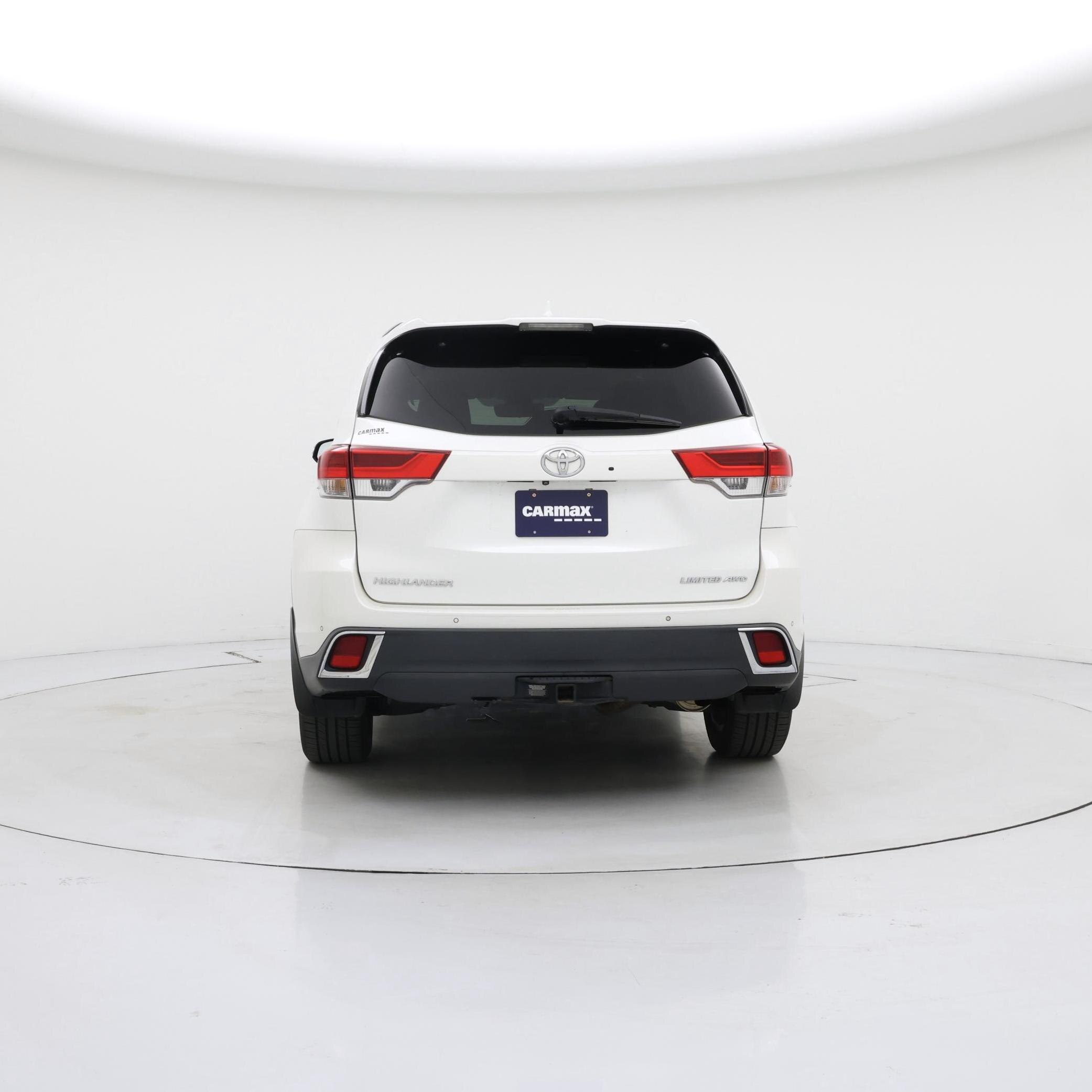 Thumbnail: 2017 Toyota Highlander - 6